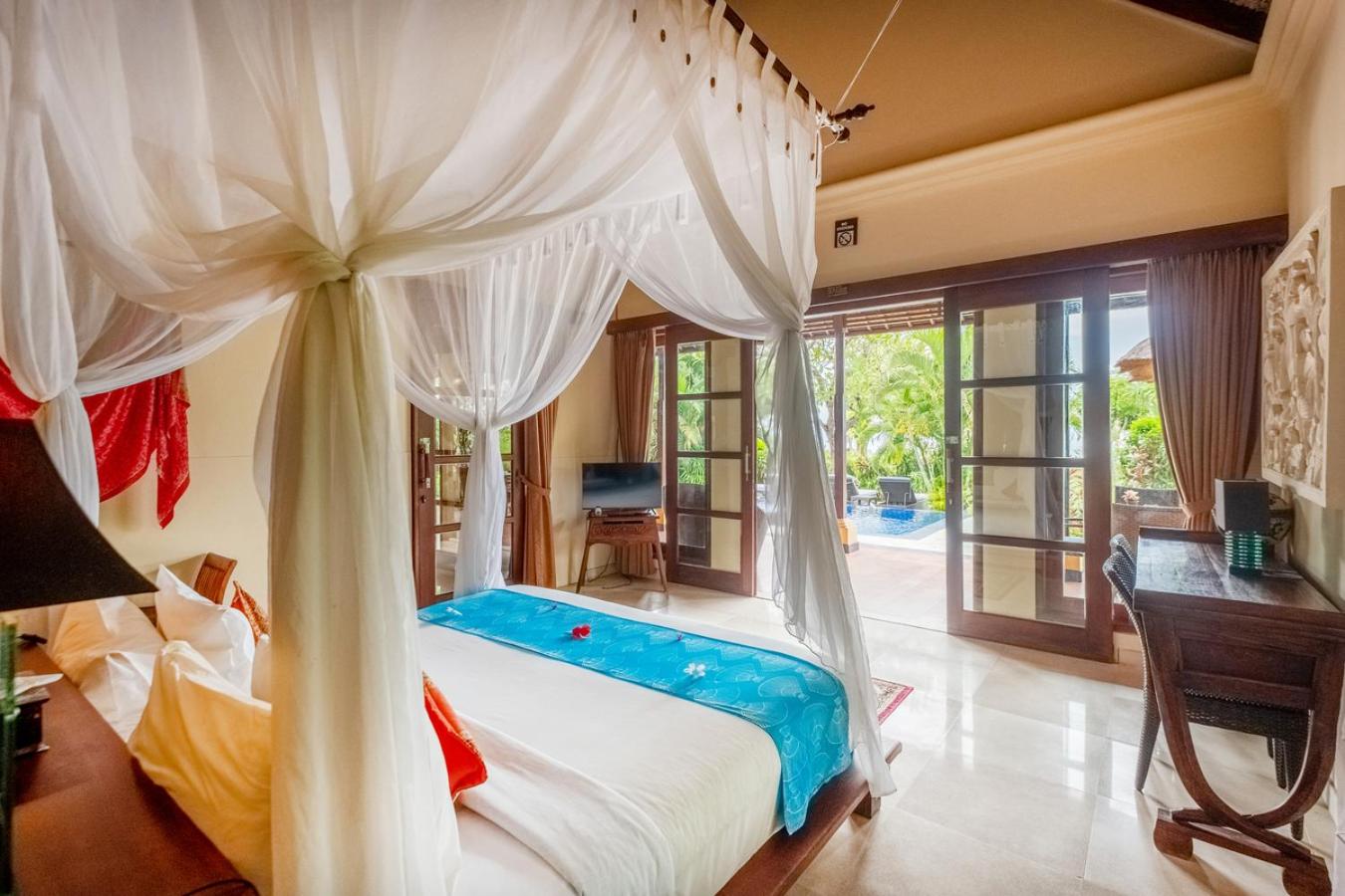 Teratai Oceanfront Villa #3 - Photo 9