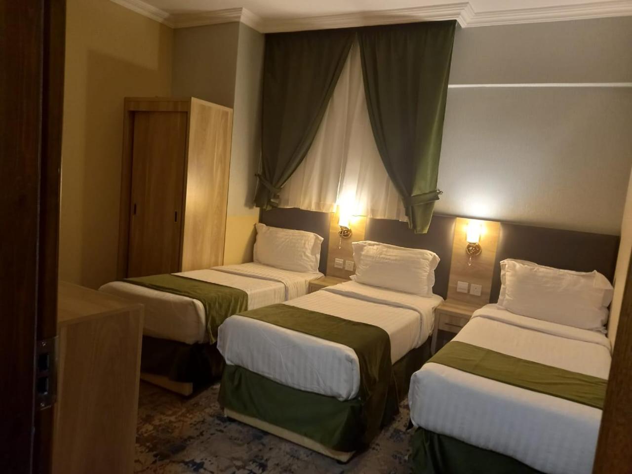 Triple Room - Photo 1