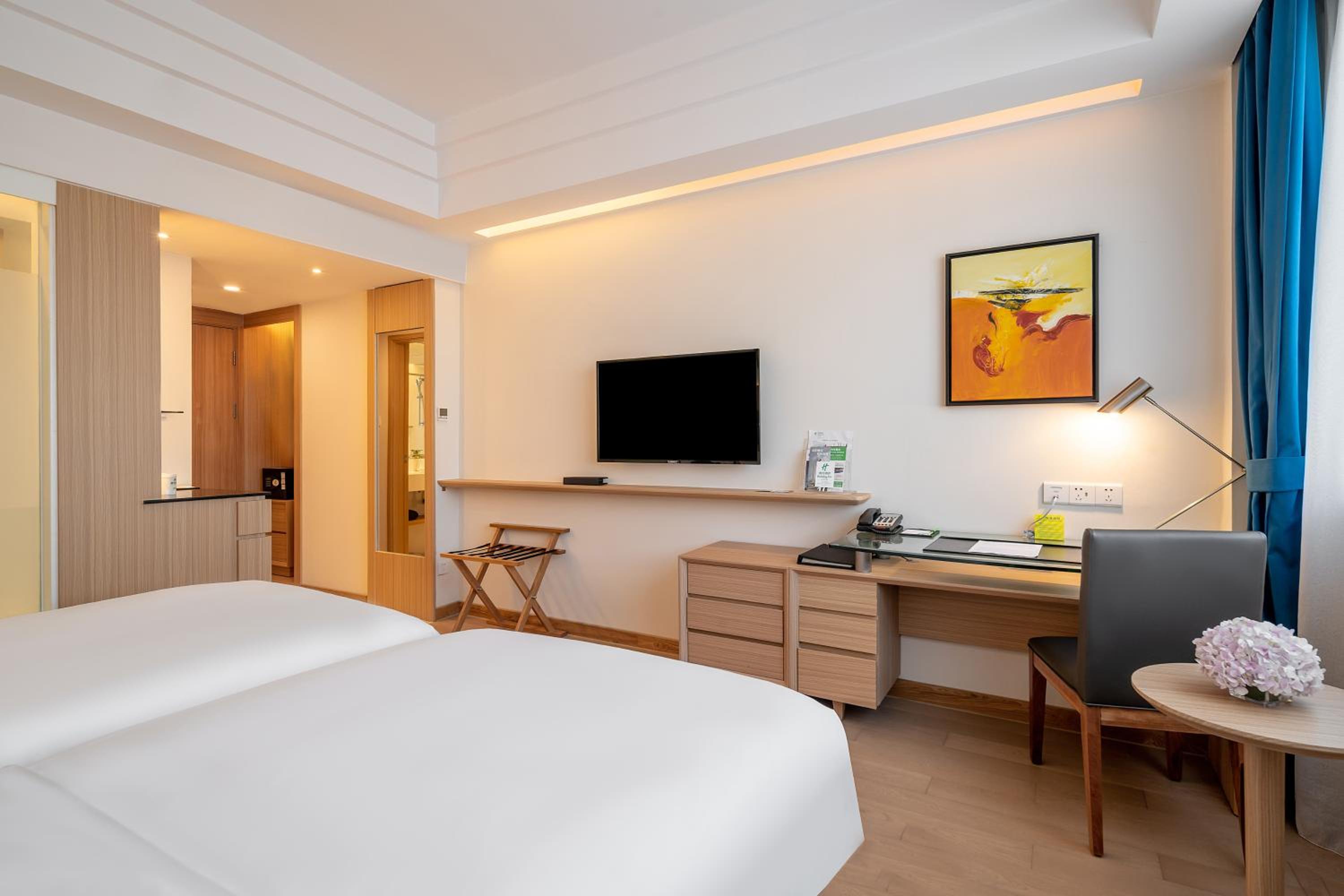 Premium Twin Room