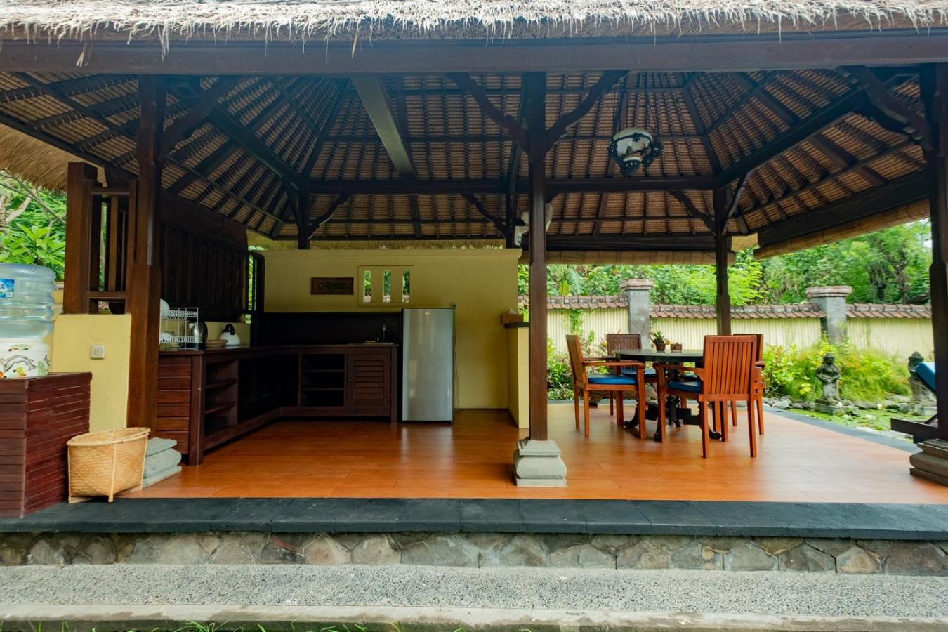 Cendana Garden View Deluxe Villa #10 - Photo 5