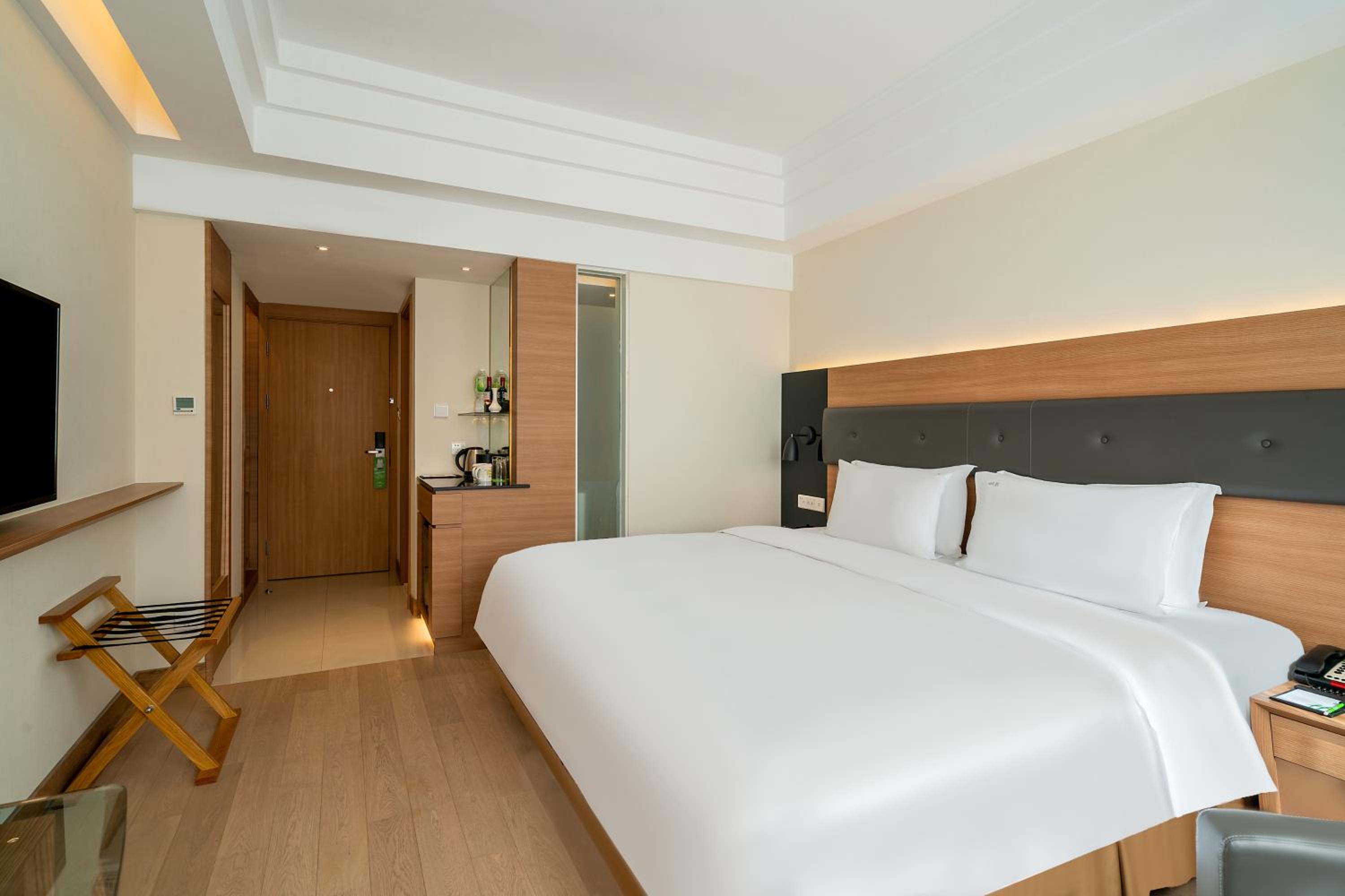 Standard Super King Room
