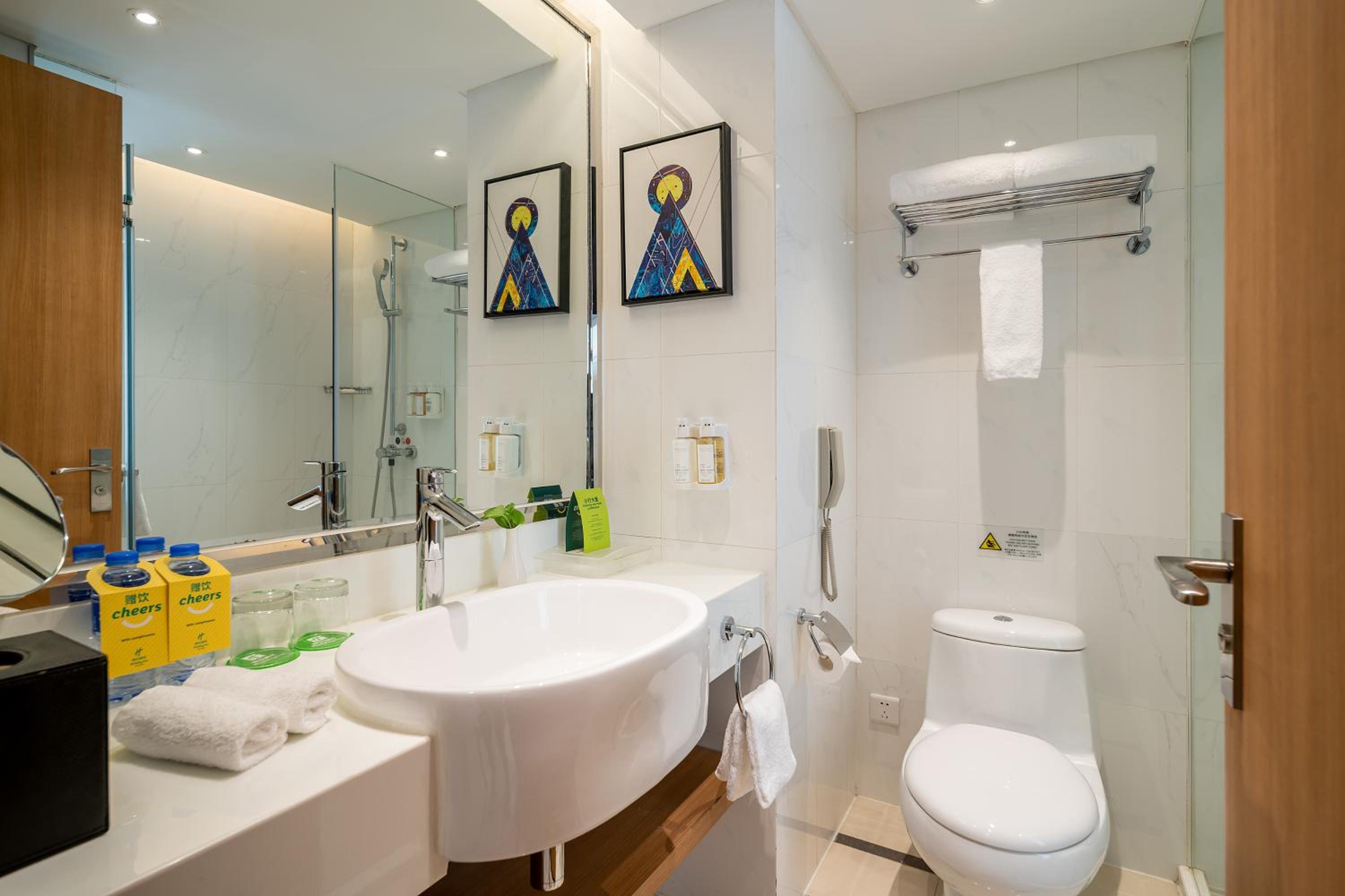 Standard Super King Room