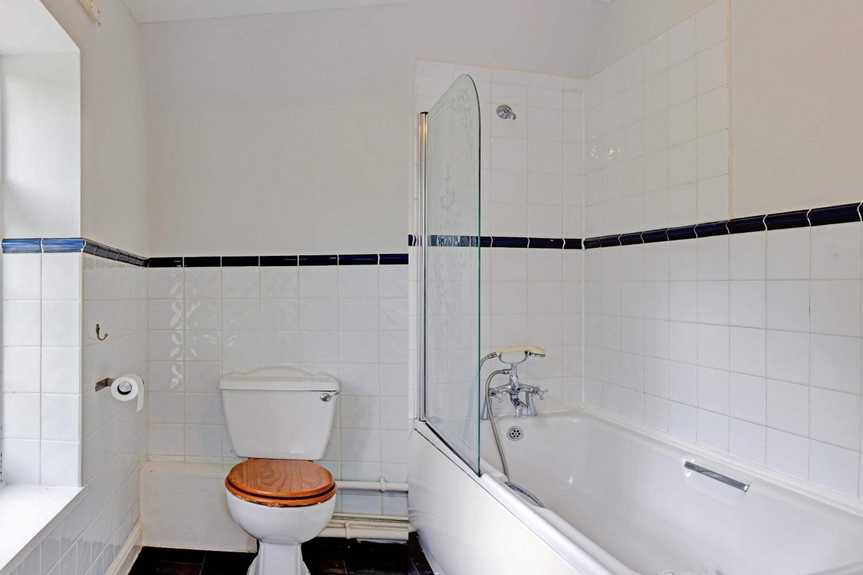 Standard Triple Room - Photo 4