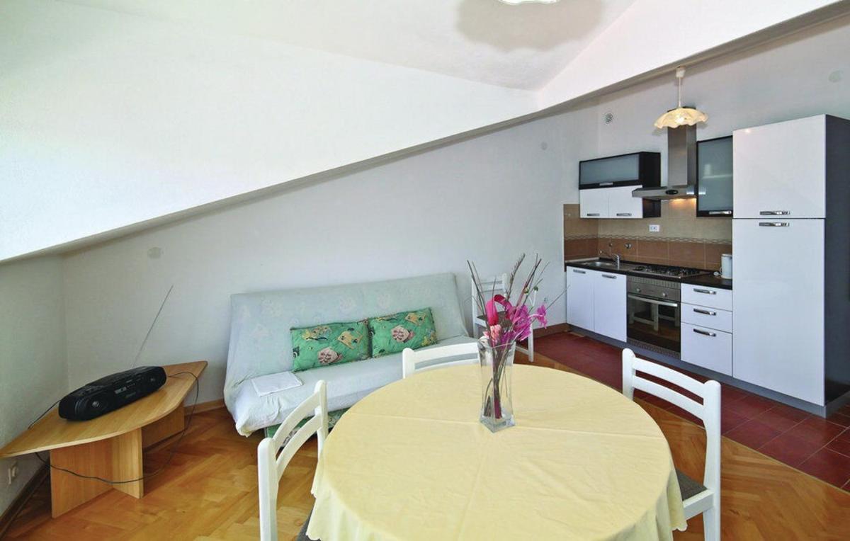 Apartment 2