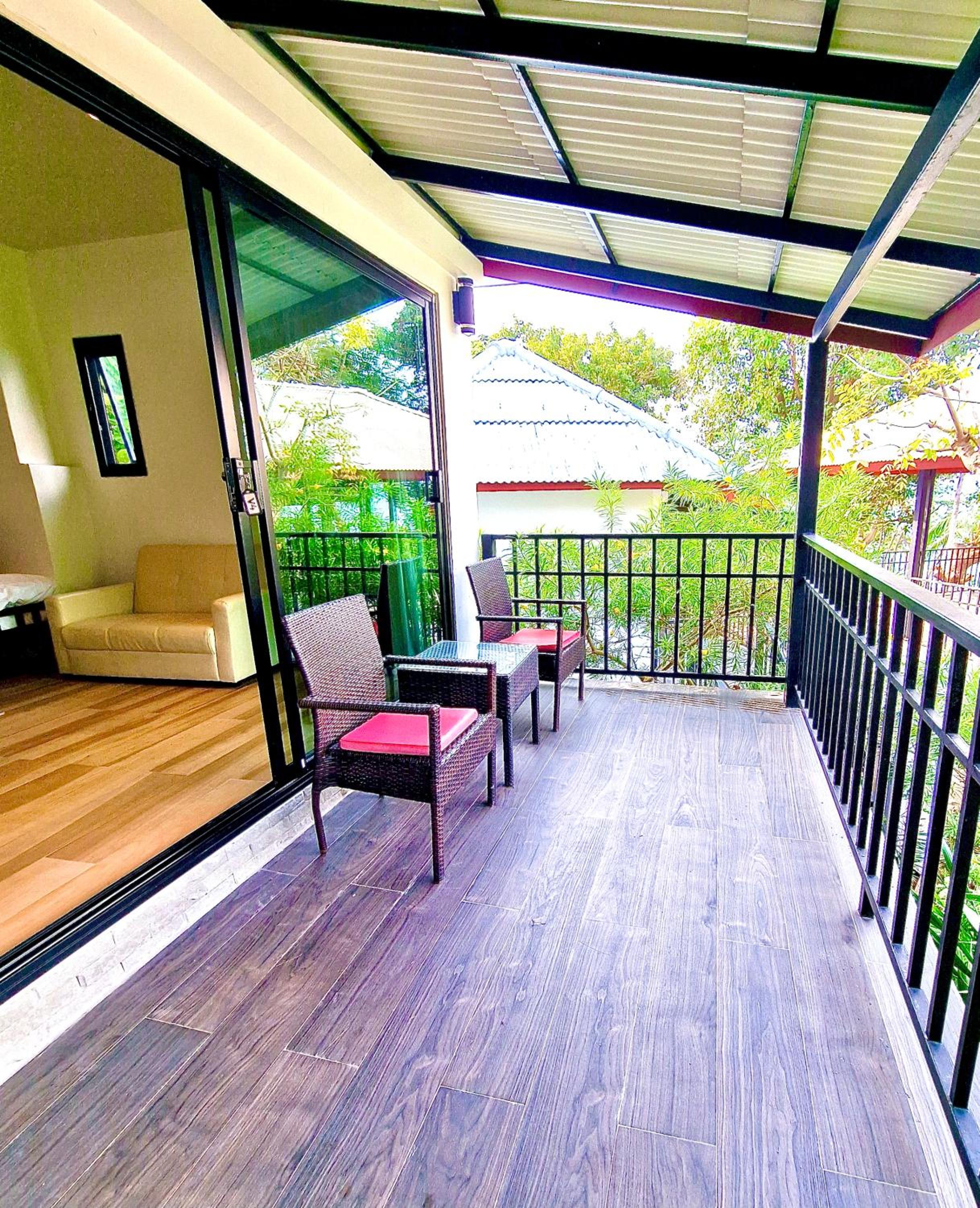 Bungalow with Sea View photo 3