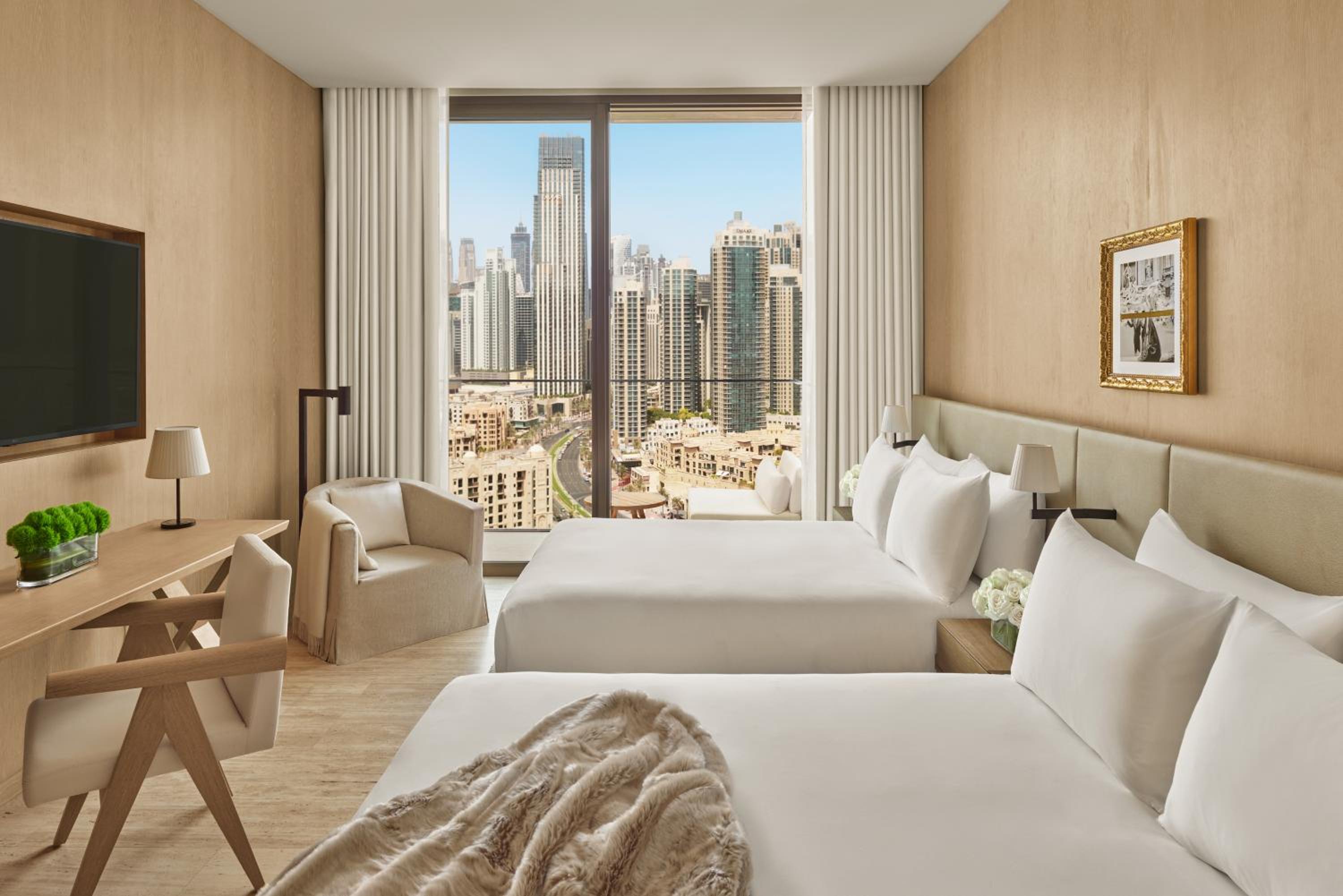 Superior Queen Room With Two Queen Beds And Balcony - High Floor