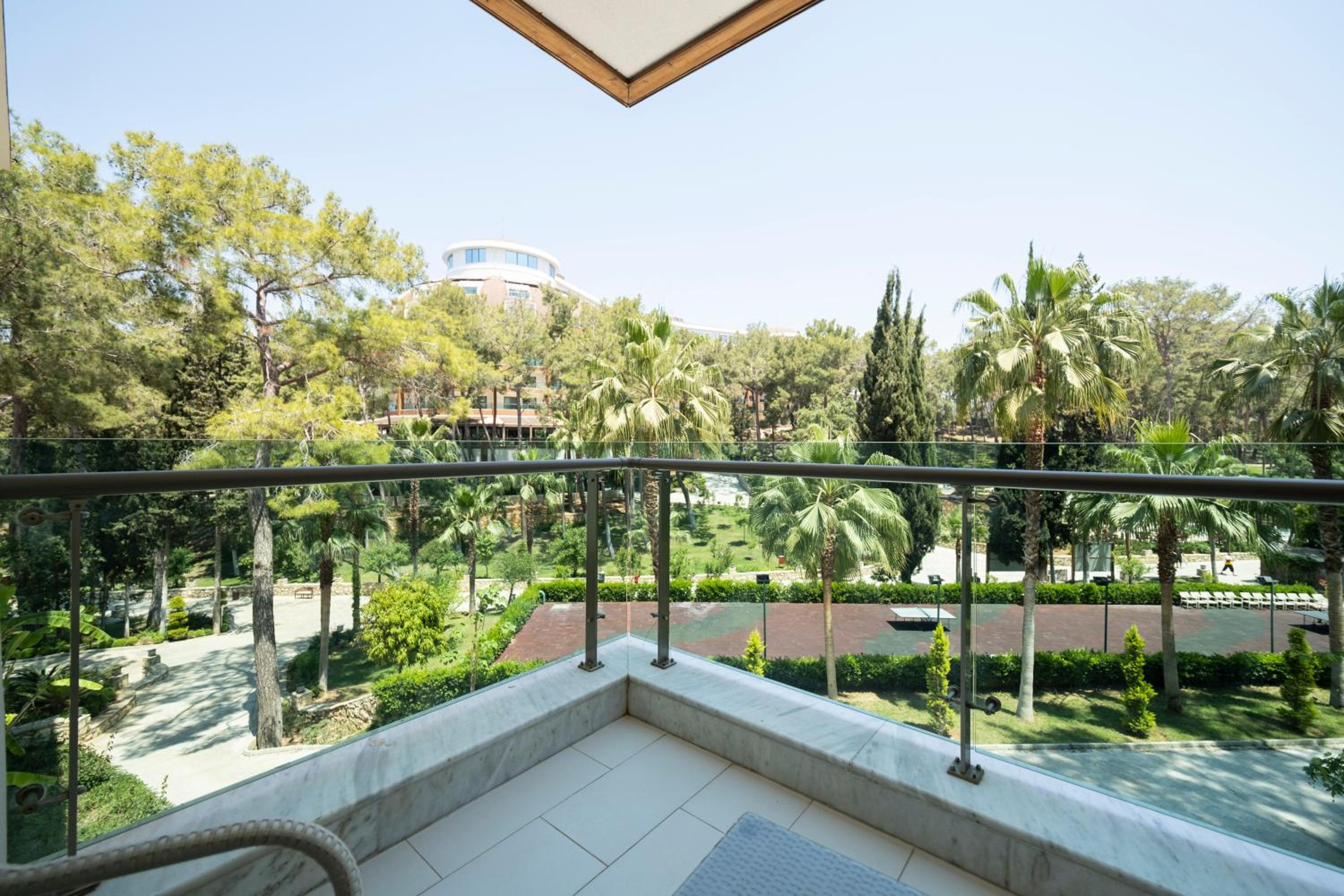 Quadruple Room with Garden View - Photo 7