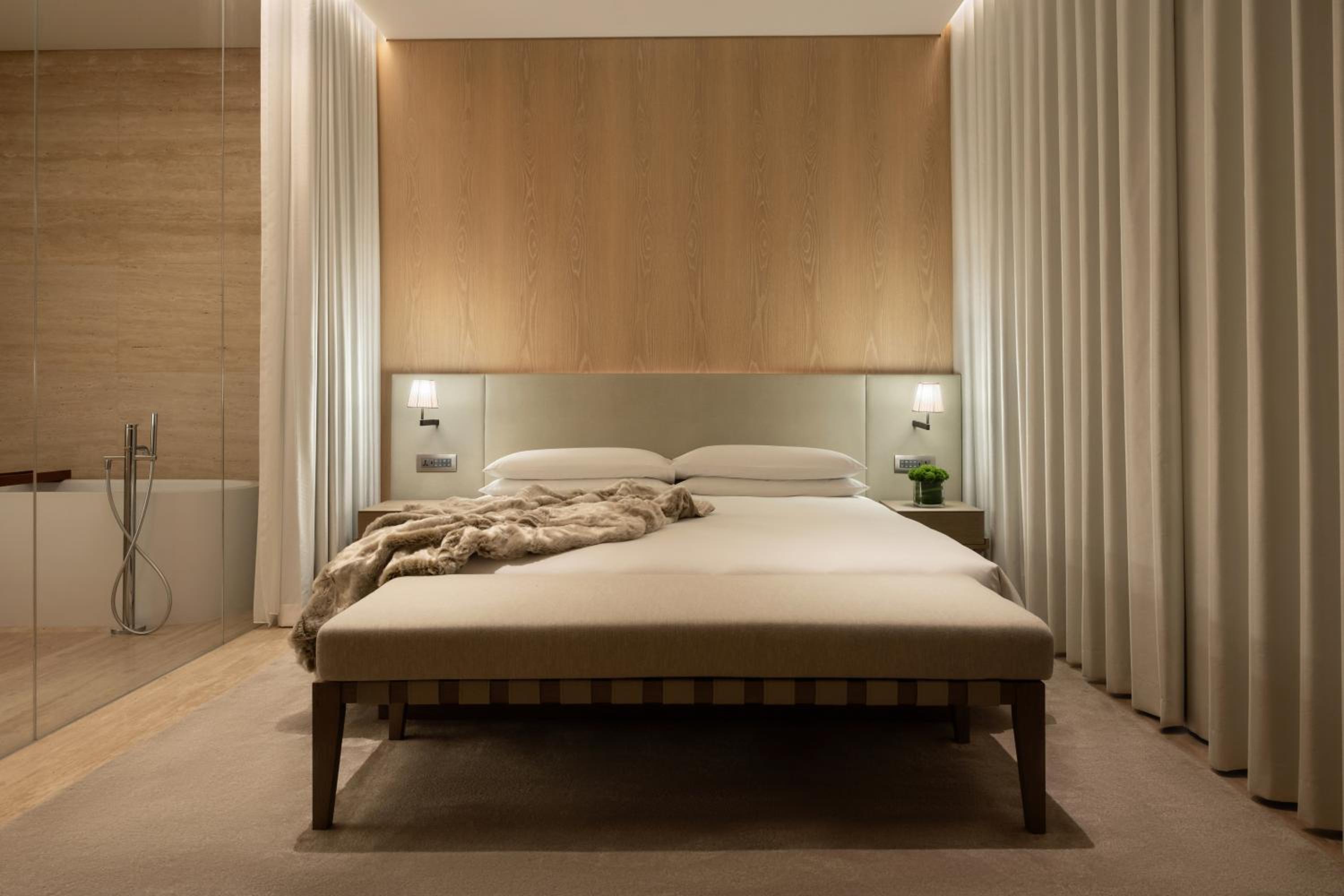 Two-Bedroom Family Suite With Balcony thumbnail 6