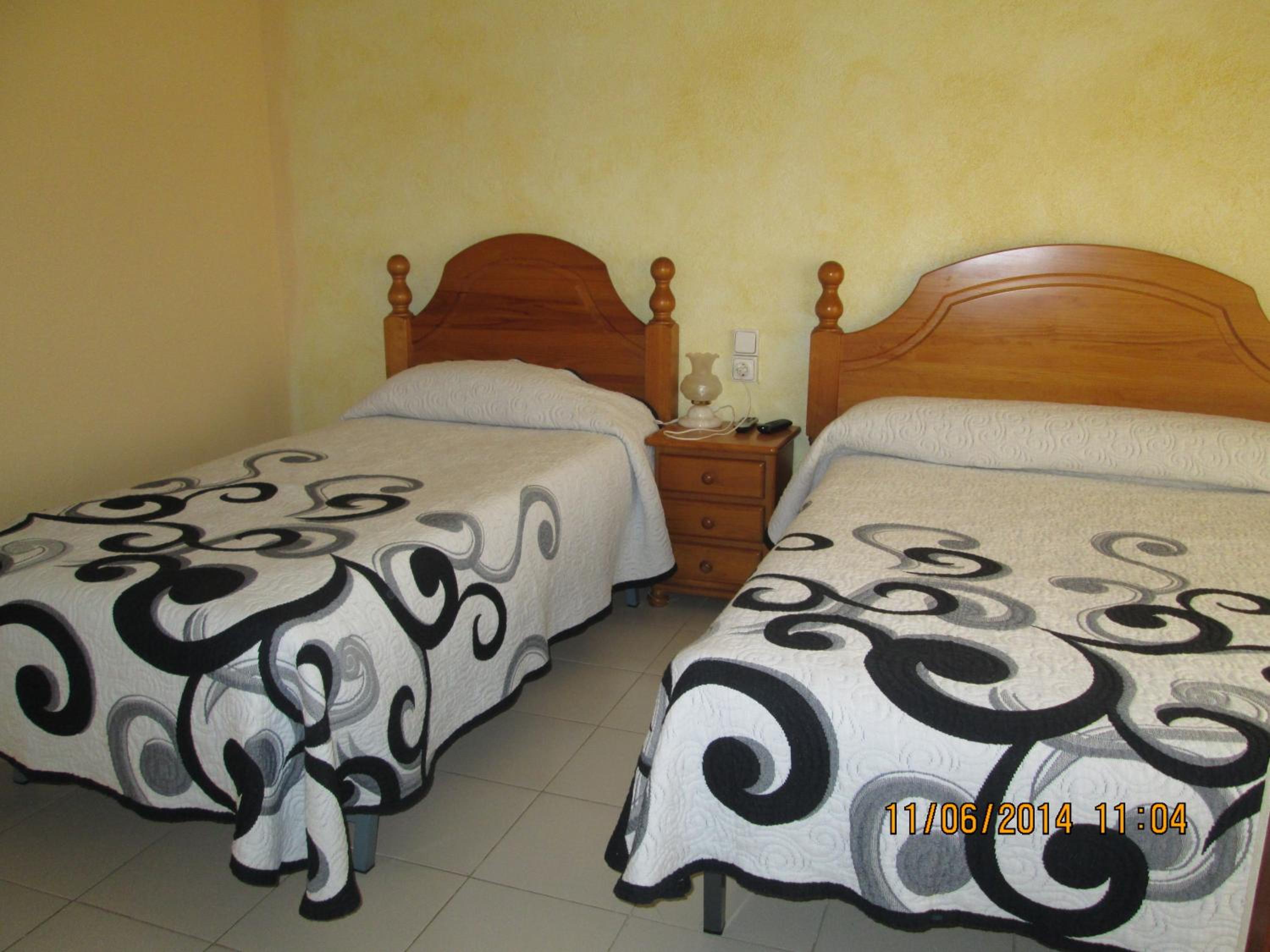 Habitación triple con baño