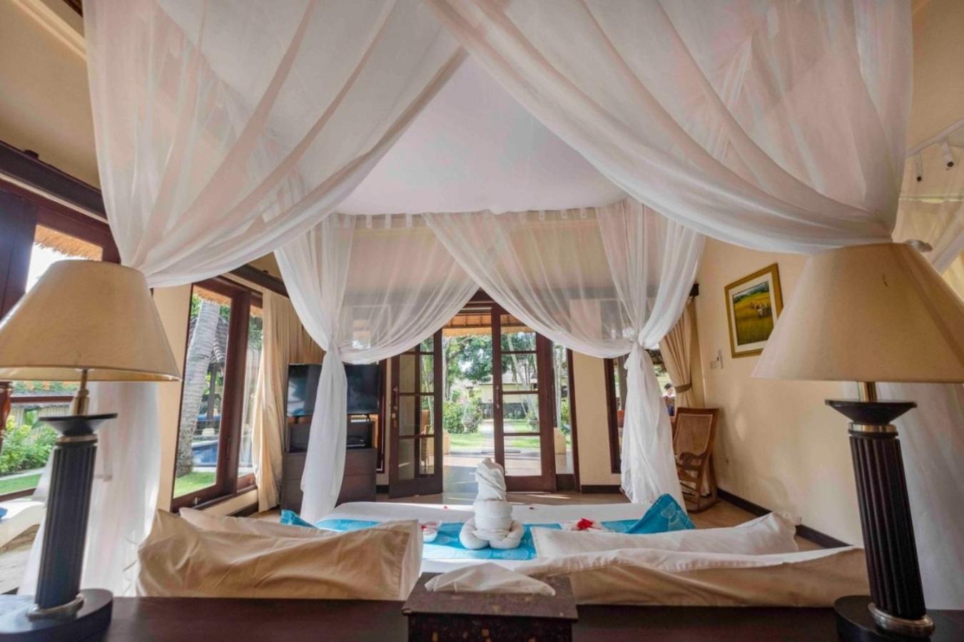 Anggrek Garden View Villa #6 - Photo 1