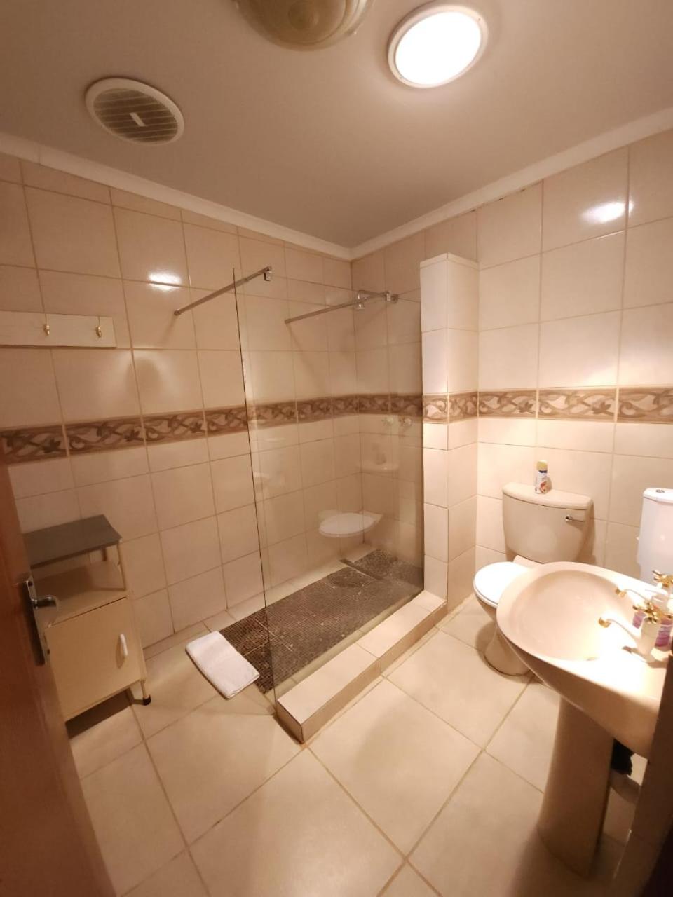 Basic Triple Room - Photo 5