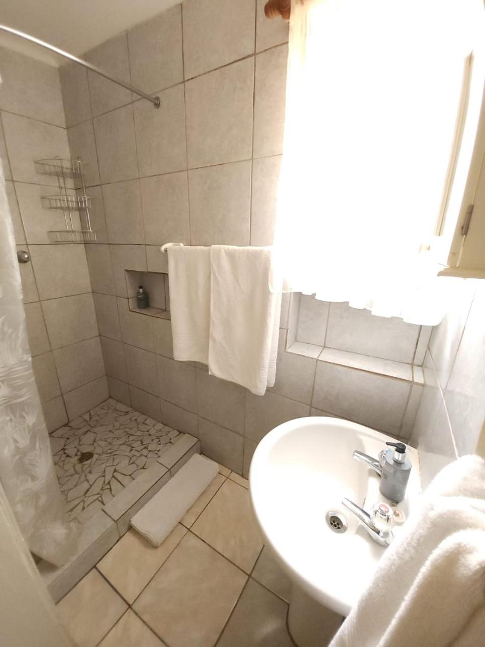 Double Room with Kitchenette - Photo 4