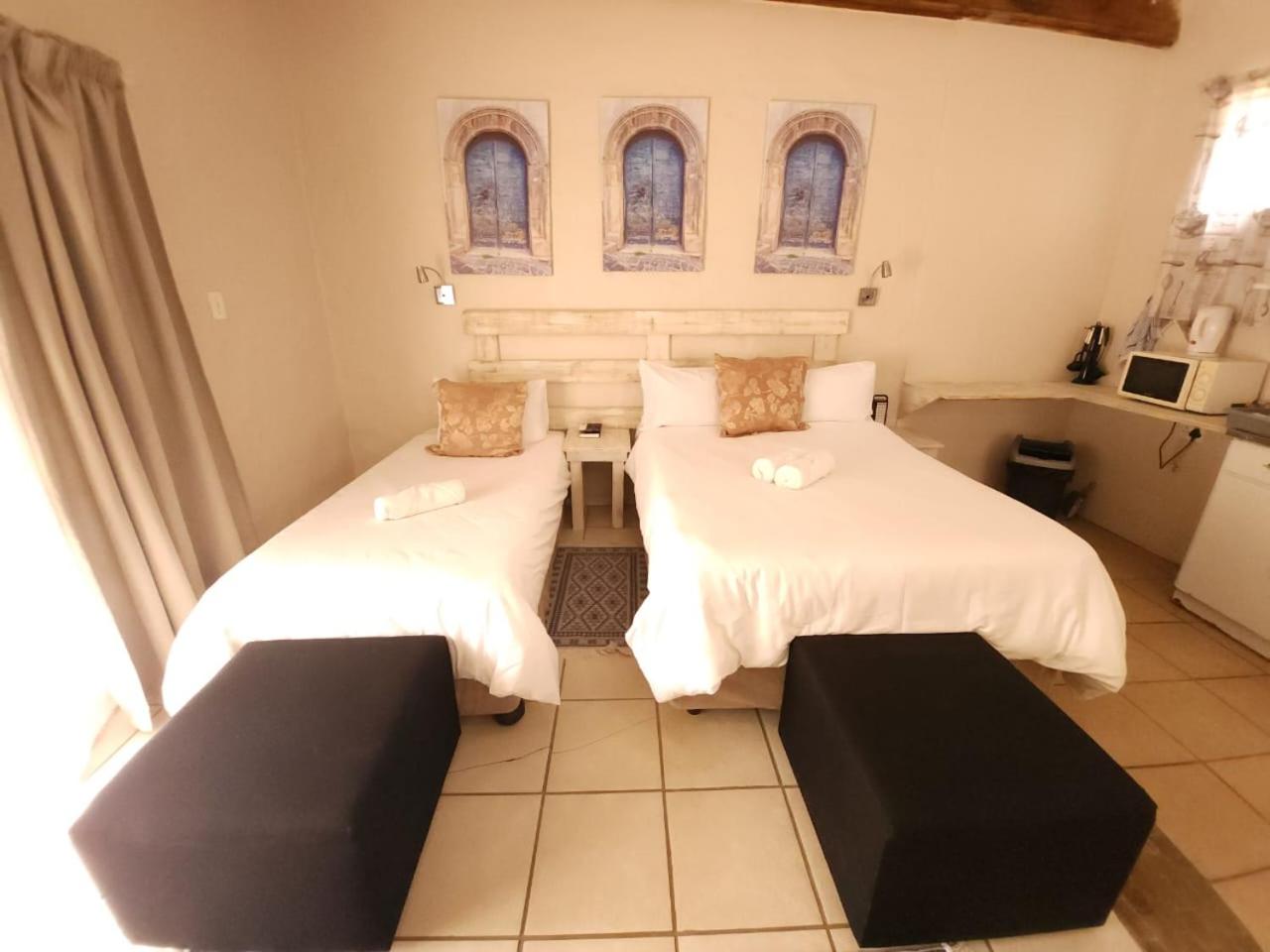 Triple Room with Kitchenette - Photo 19