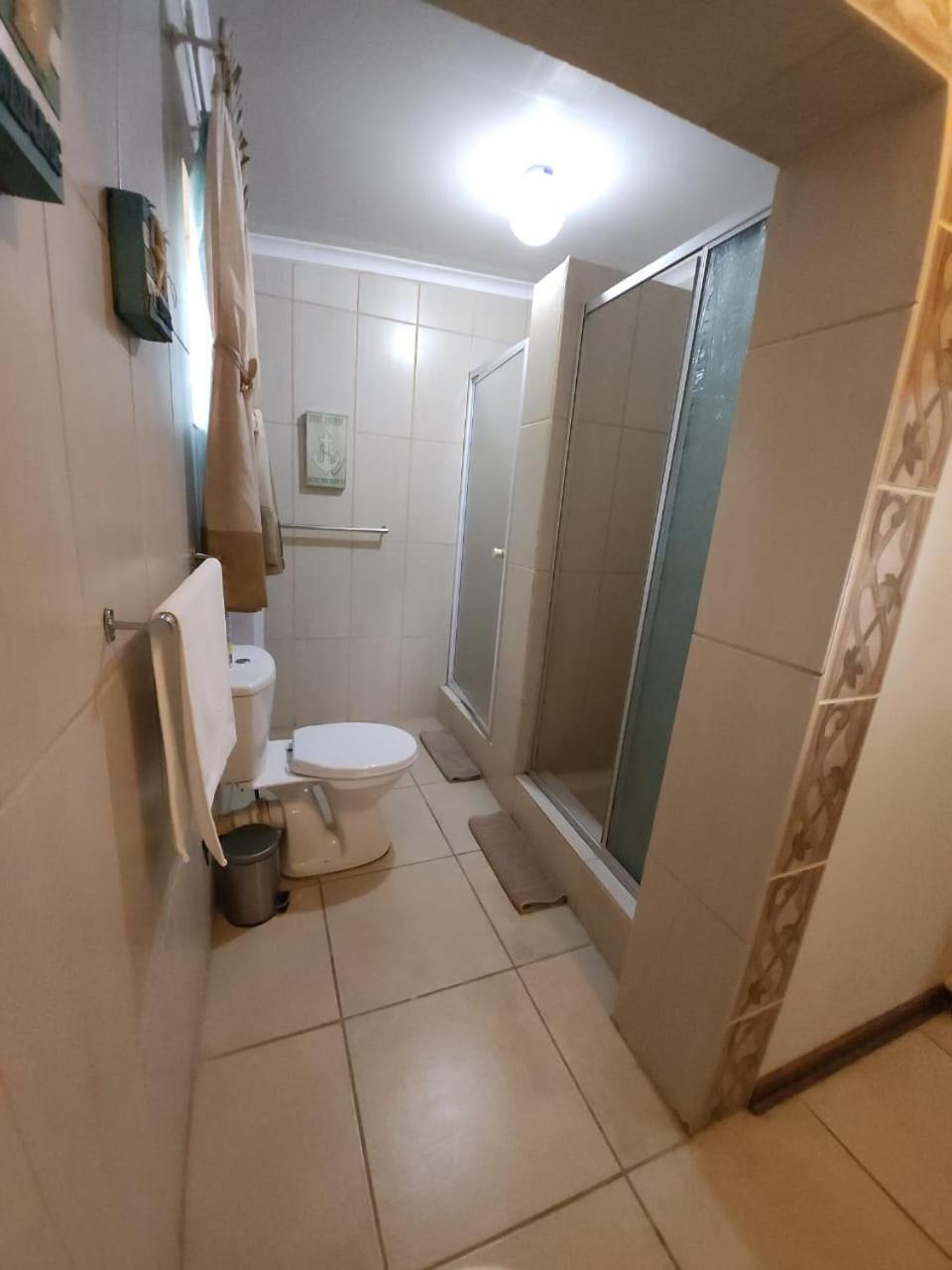 Family Unit with Kitchenette - Photo 15