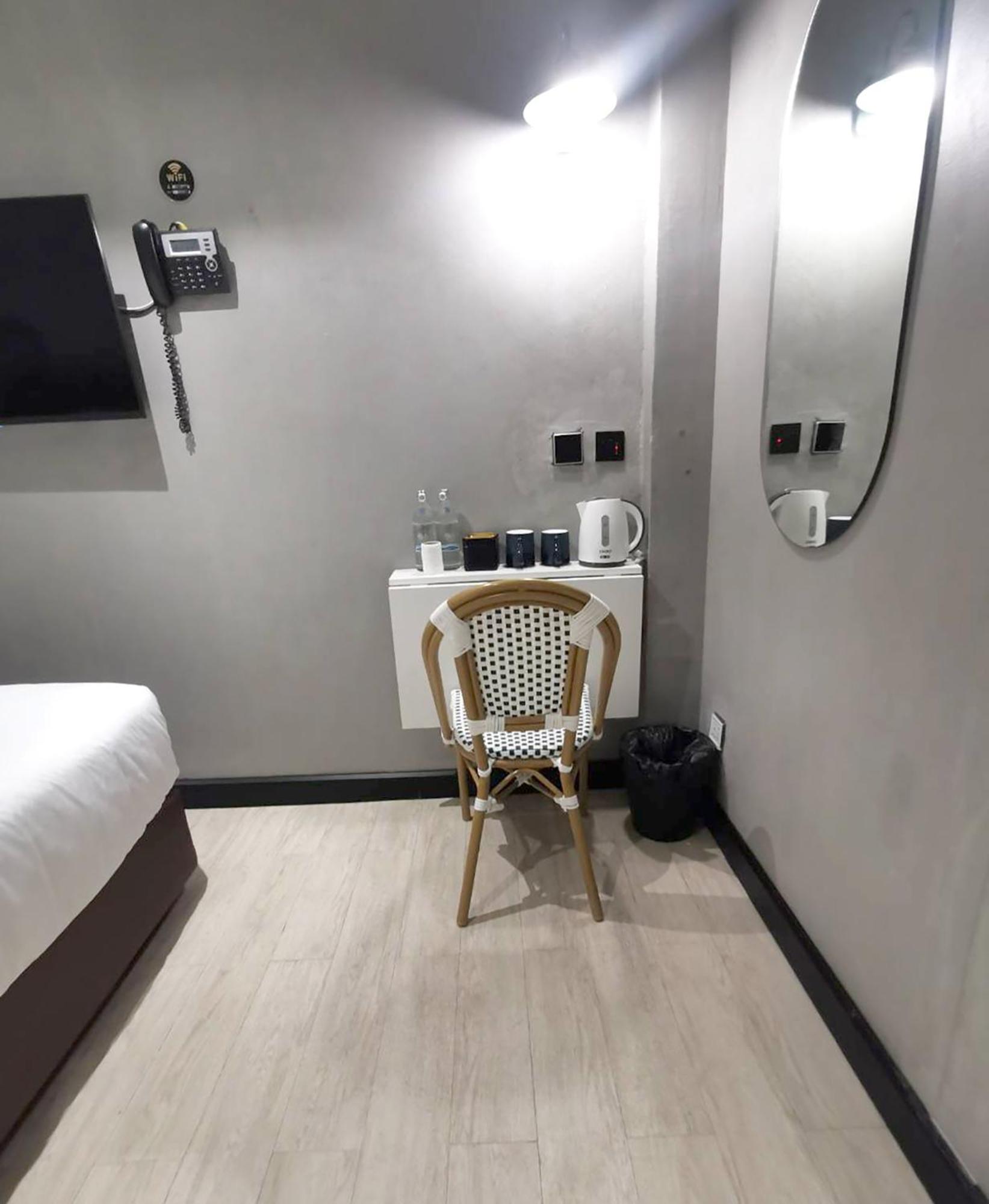 Economy Double Room photo 2