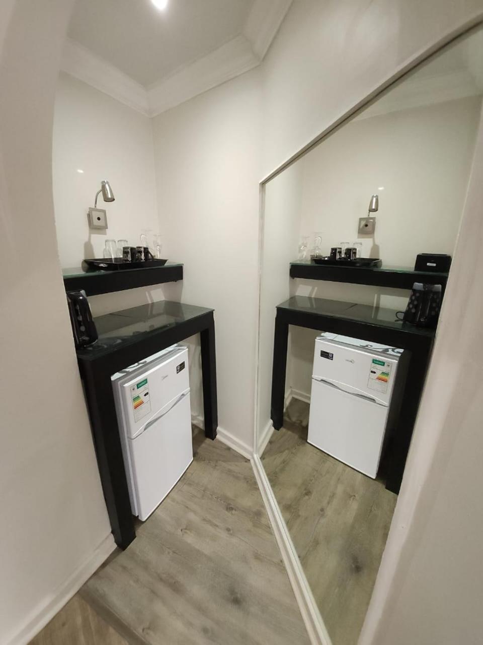 Double Room with Spa Bath - Photo 1