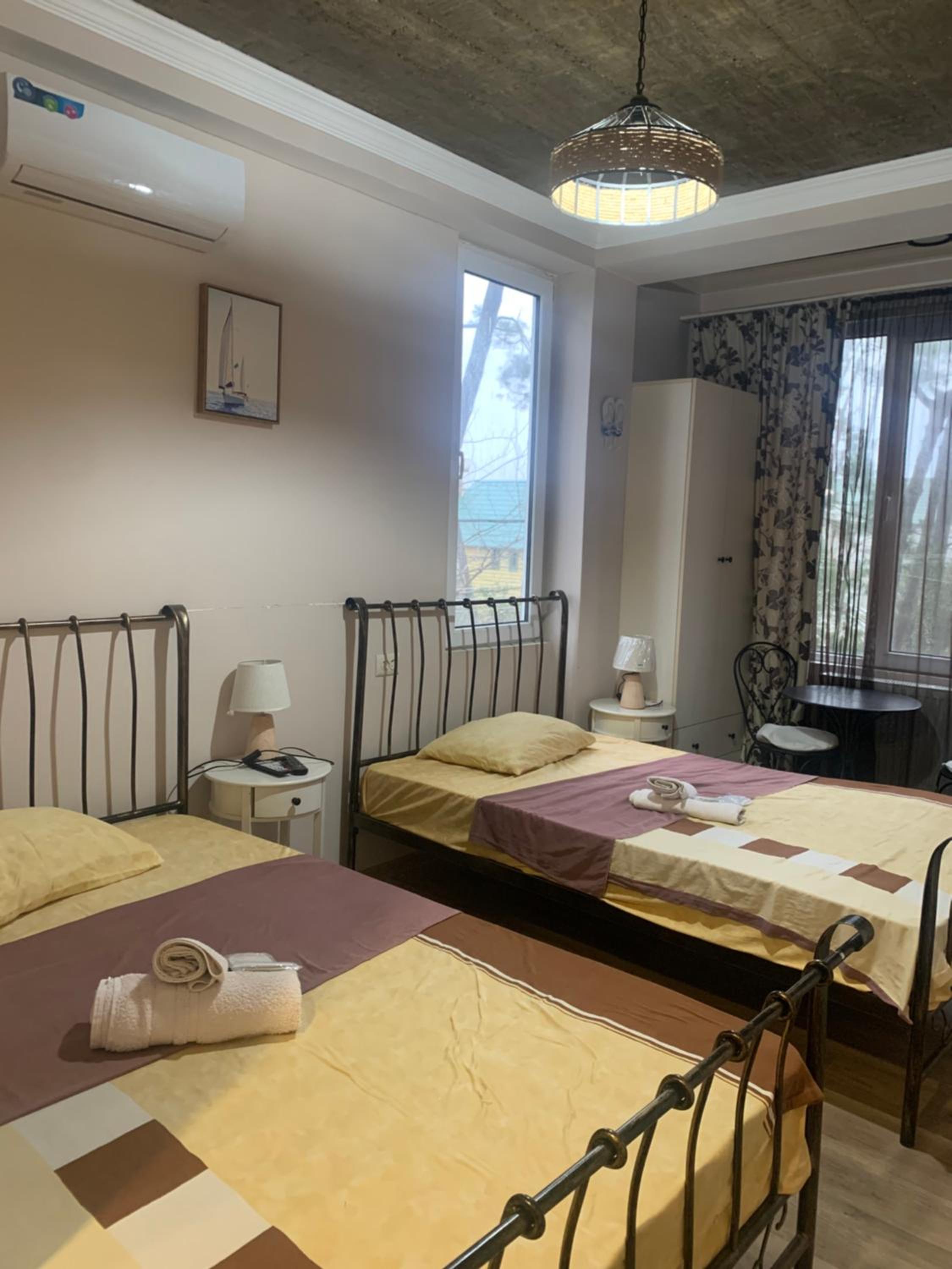 Twin Room with Mountain View photo 2