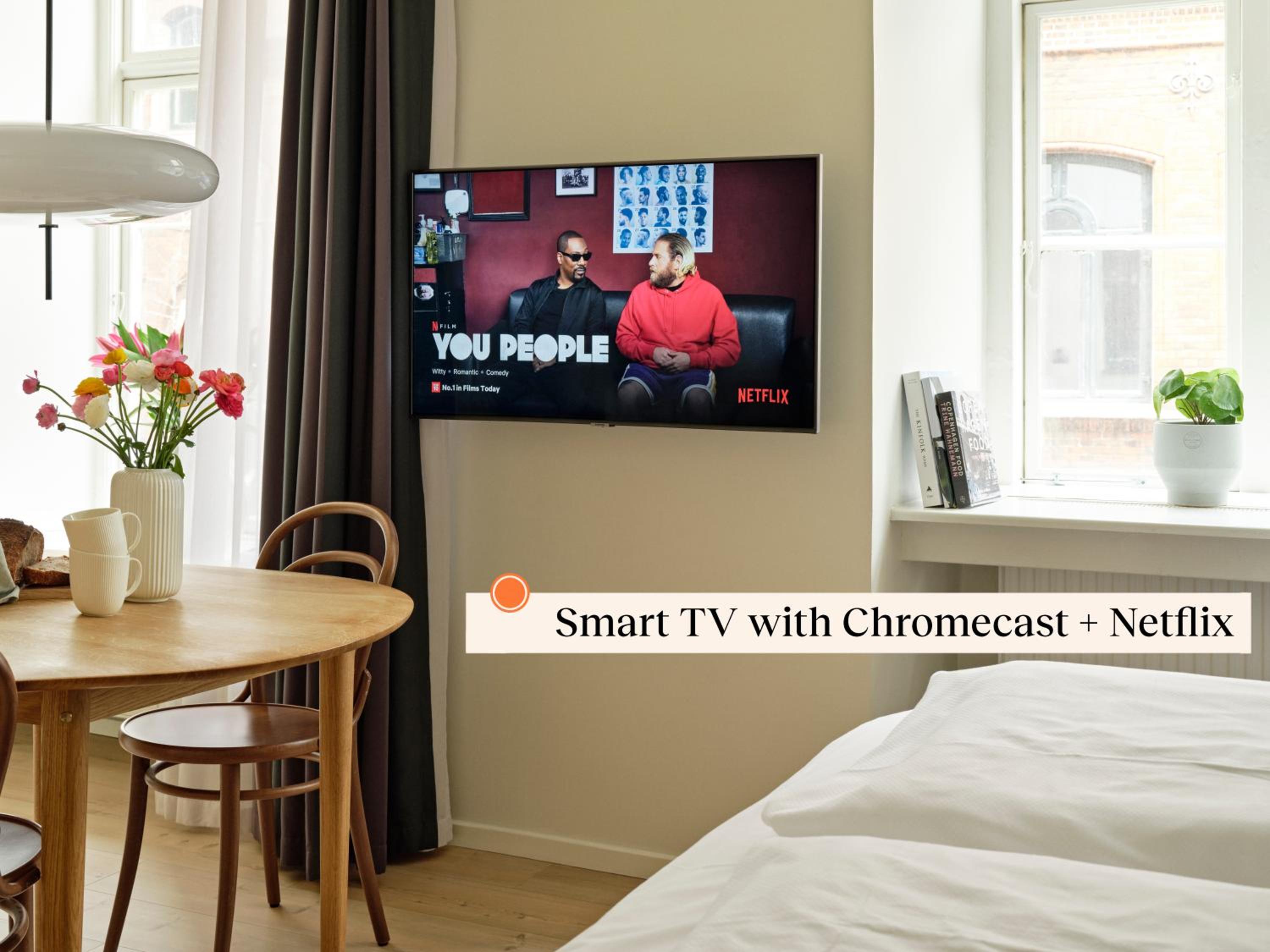 Studio Apartment thumbnail 5