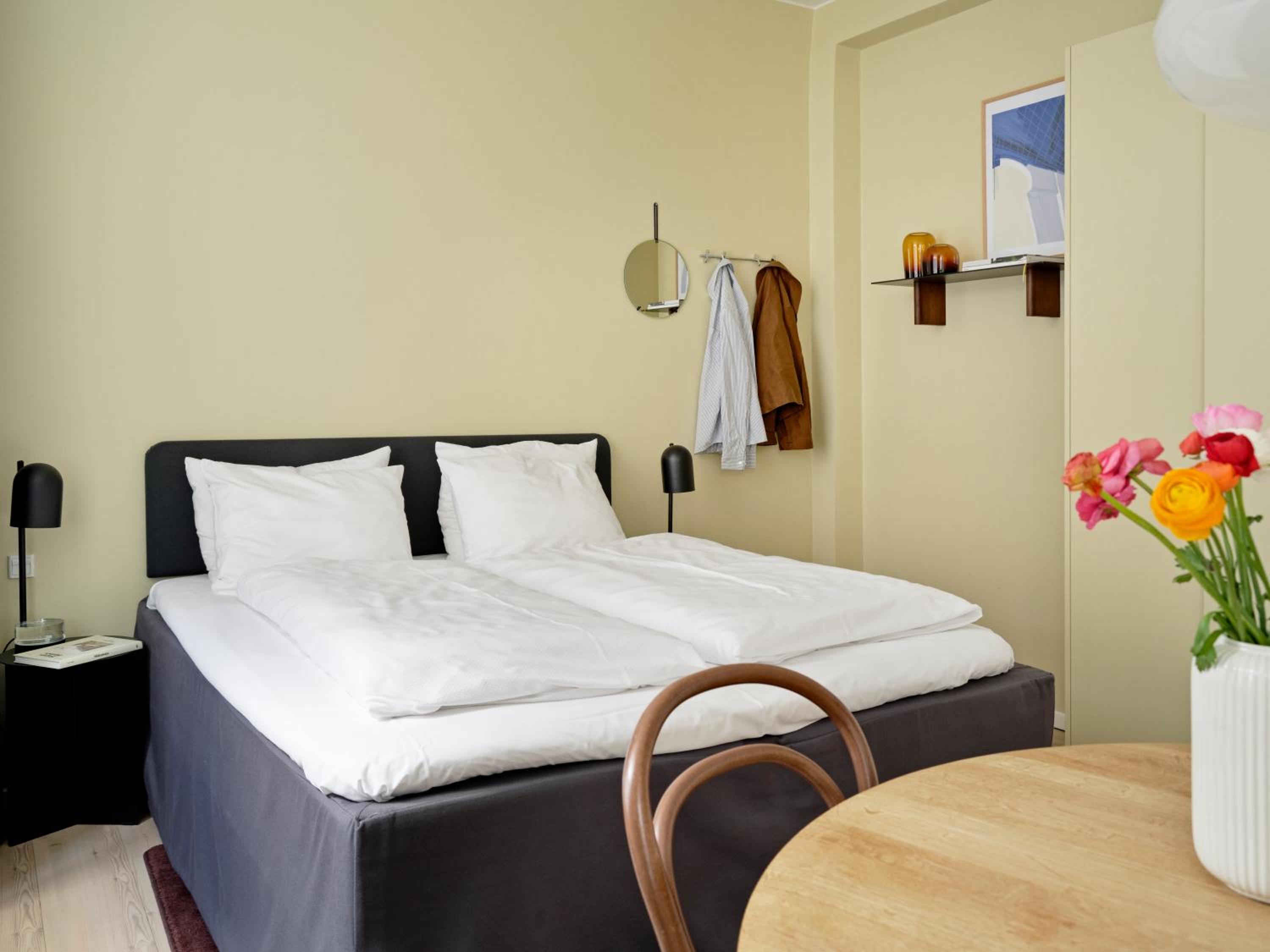 Studio Apartment photo 3