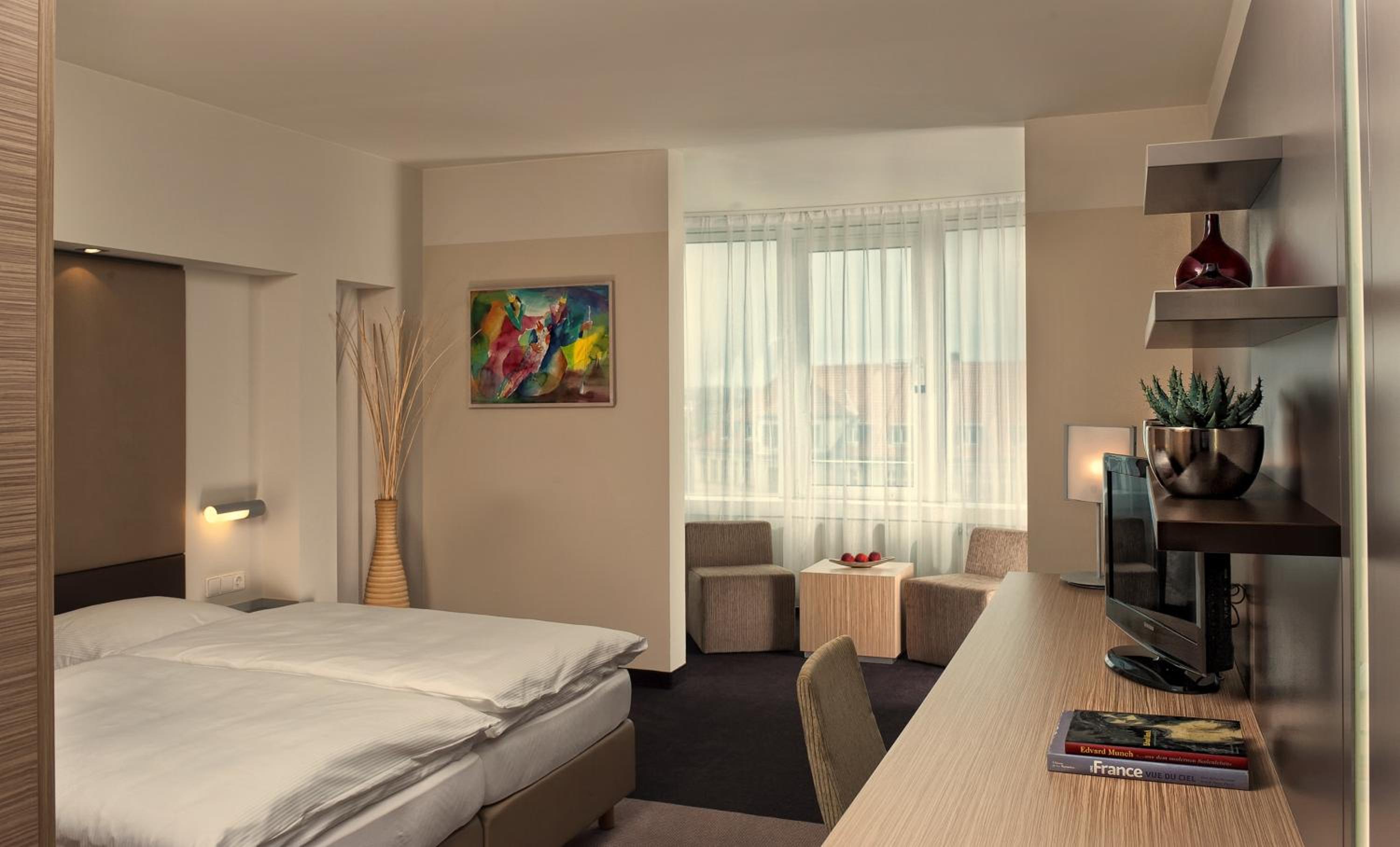 Deluxe Double or Twin Room photo 1