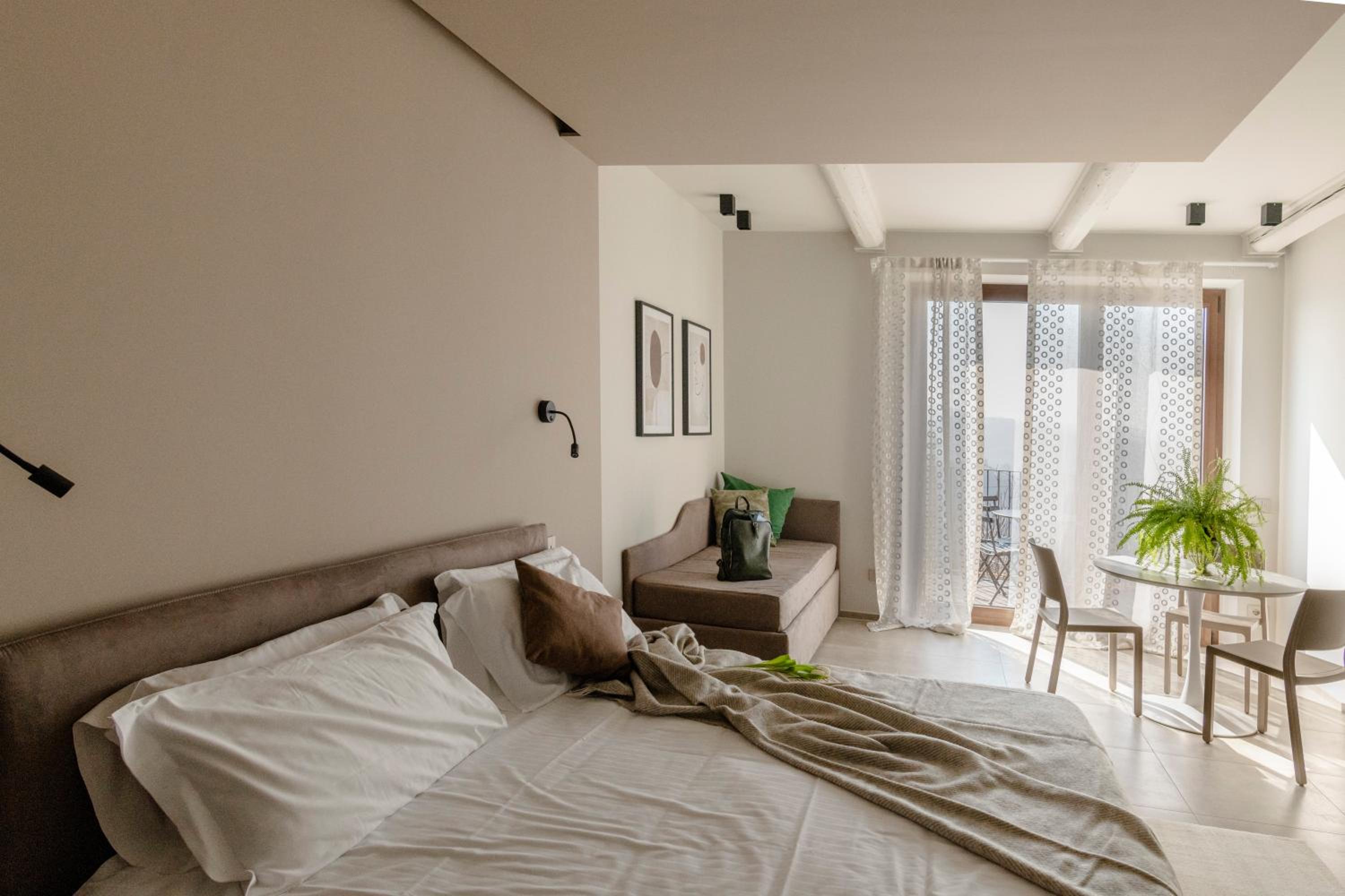 Studio with Balcony