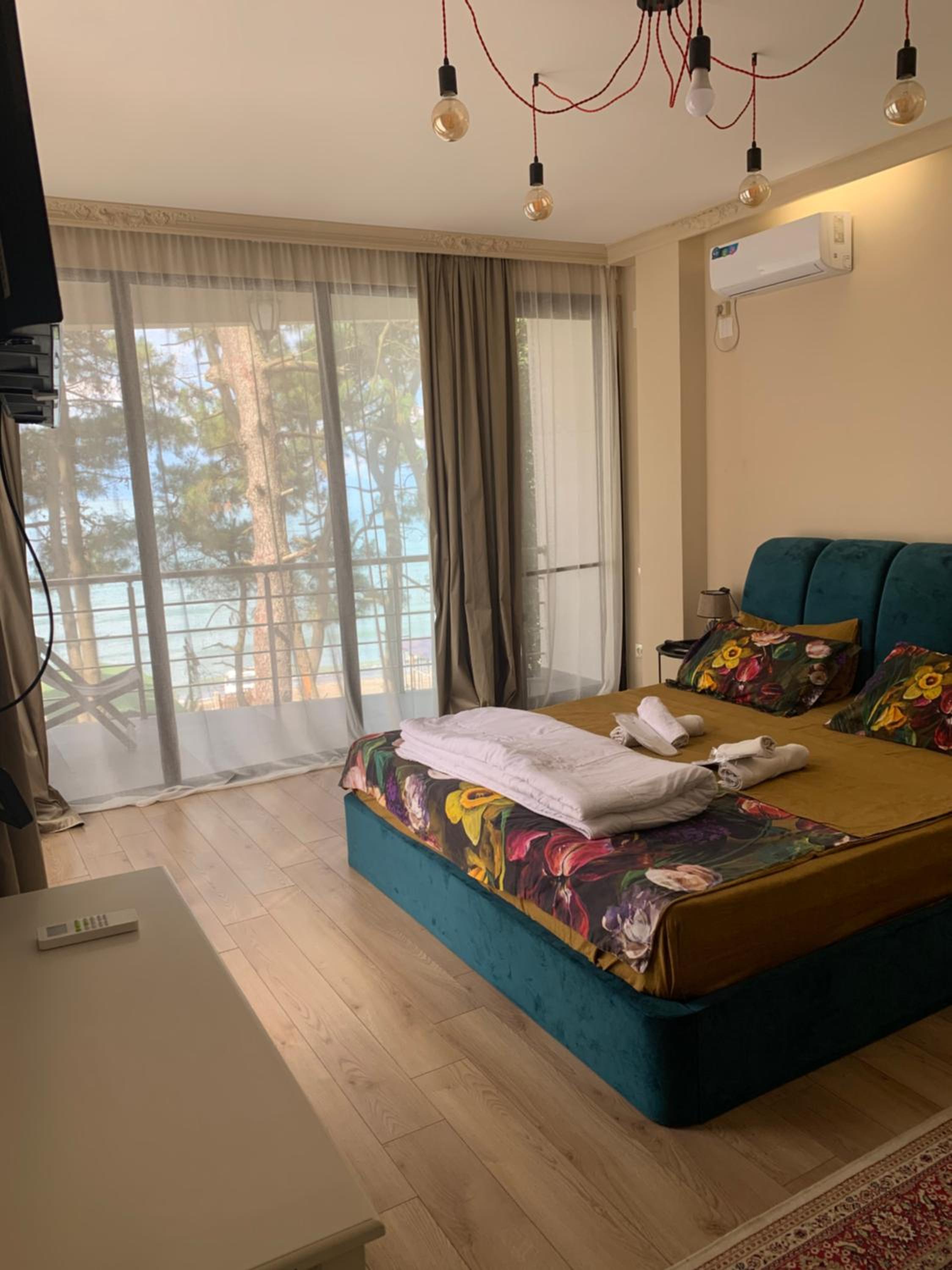 Apartment with Terrace photo 3