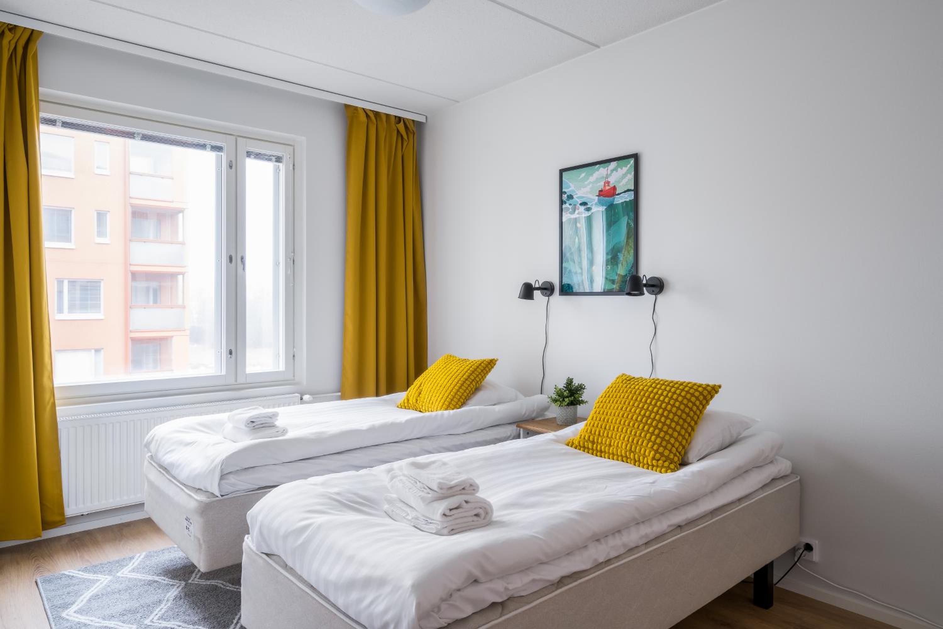 One-Bedroom Apartment photo 1