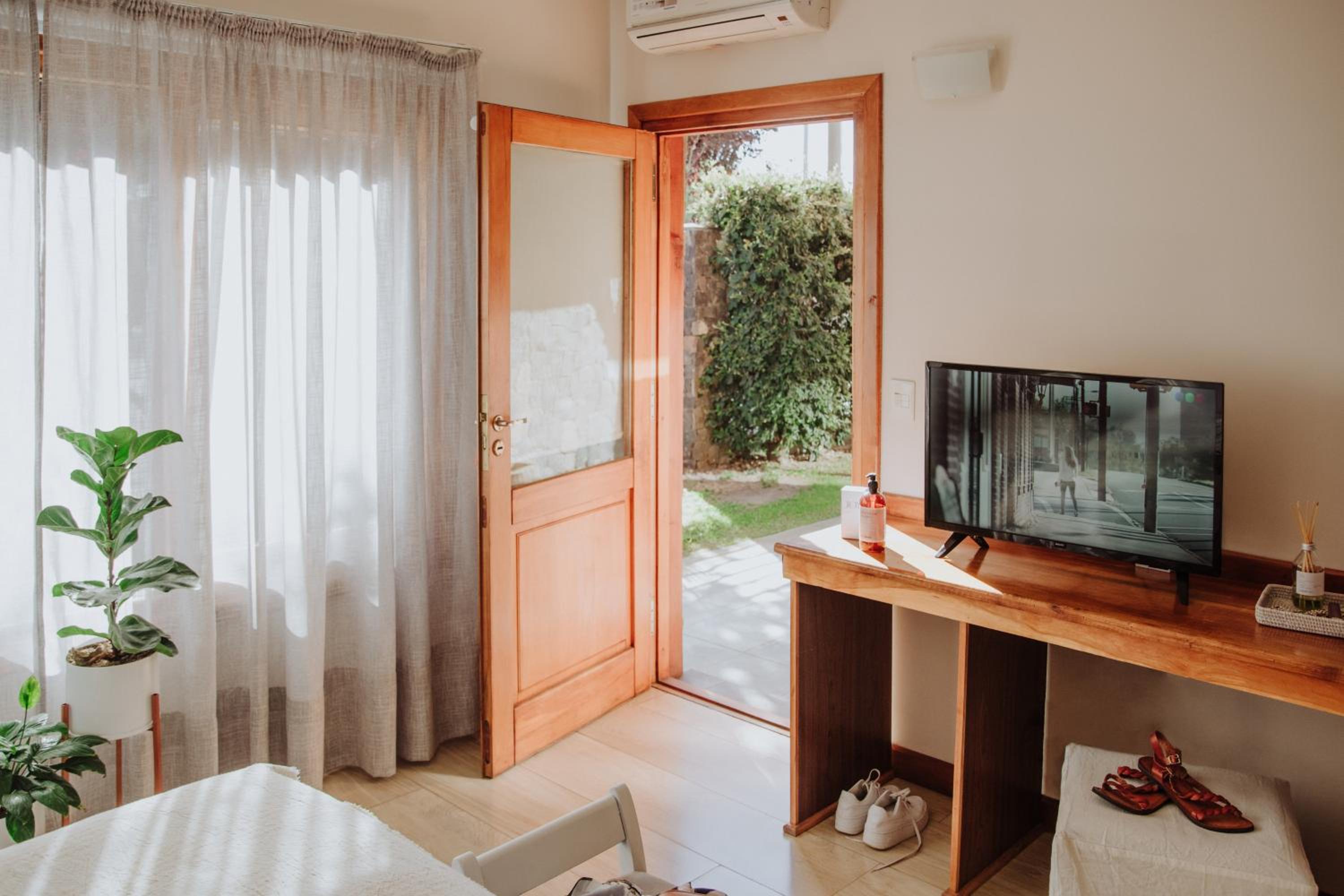 Deluxe Double Room photo 2