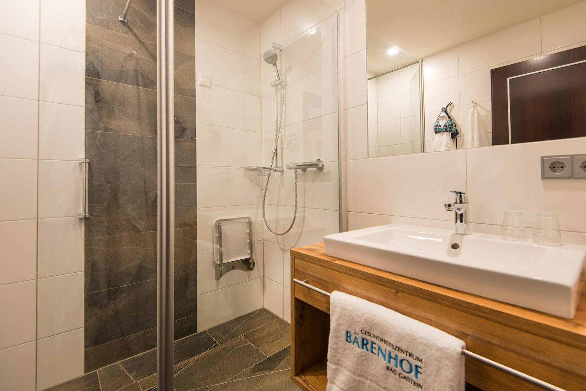 Budget Double Room photo 3