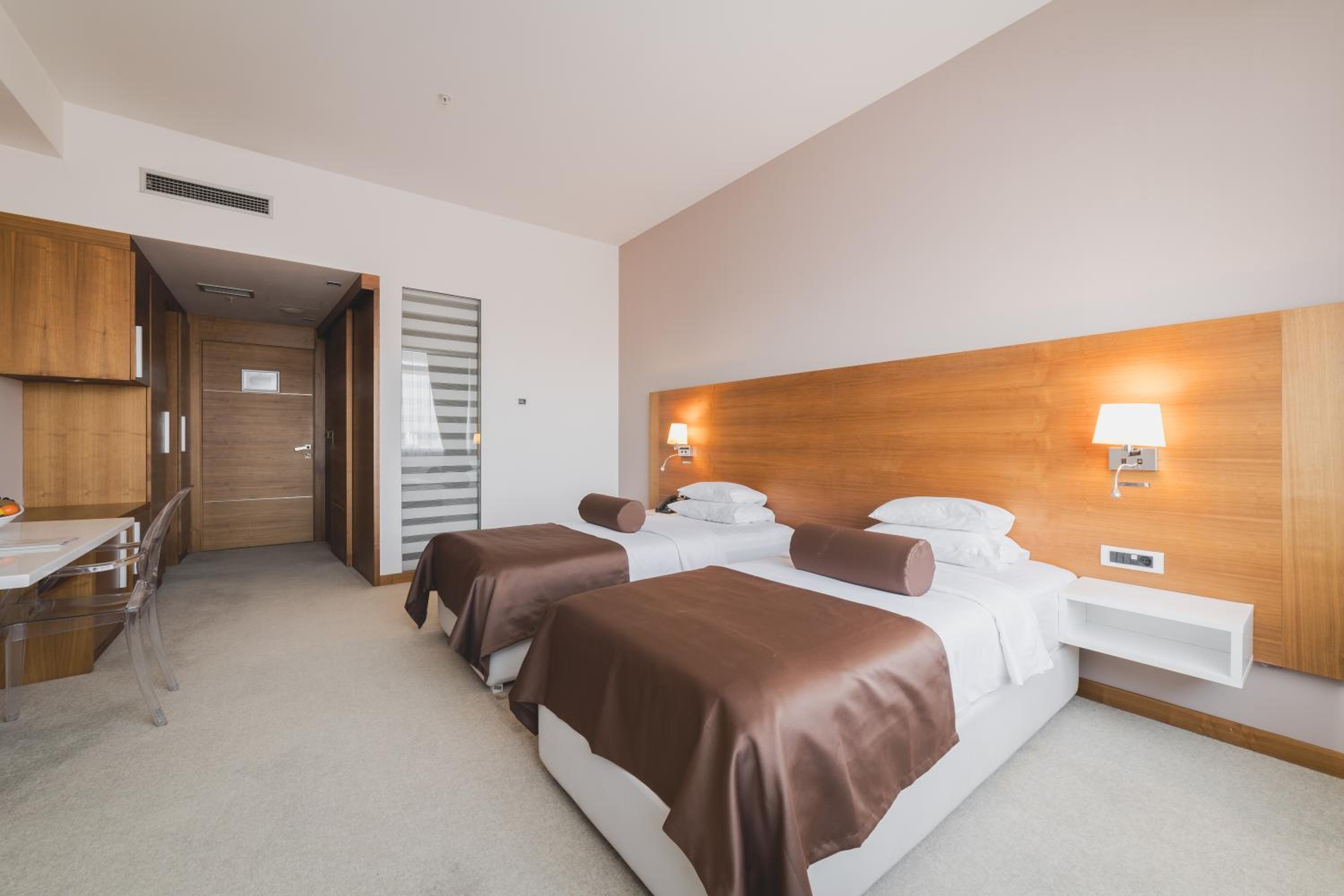 Economy Twin Room