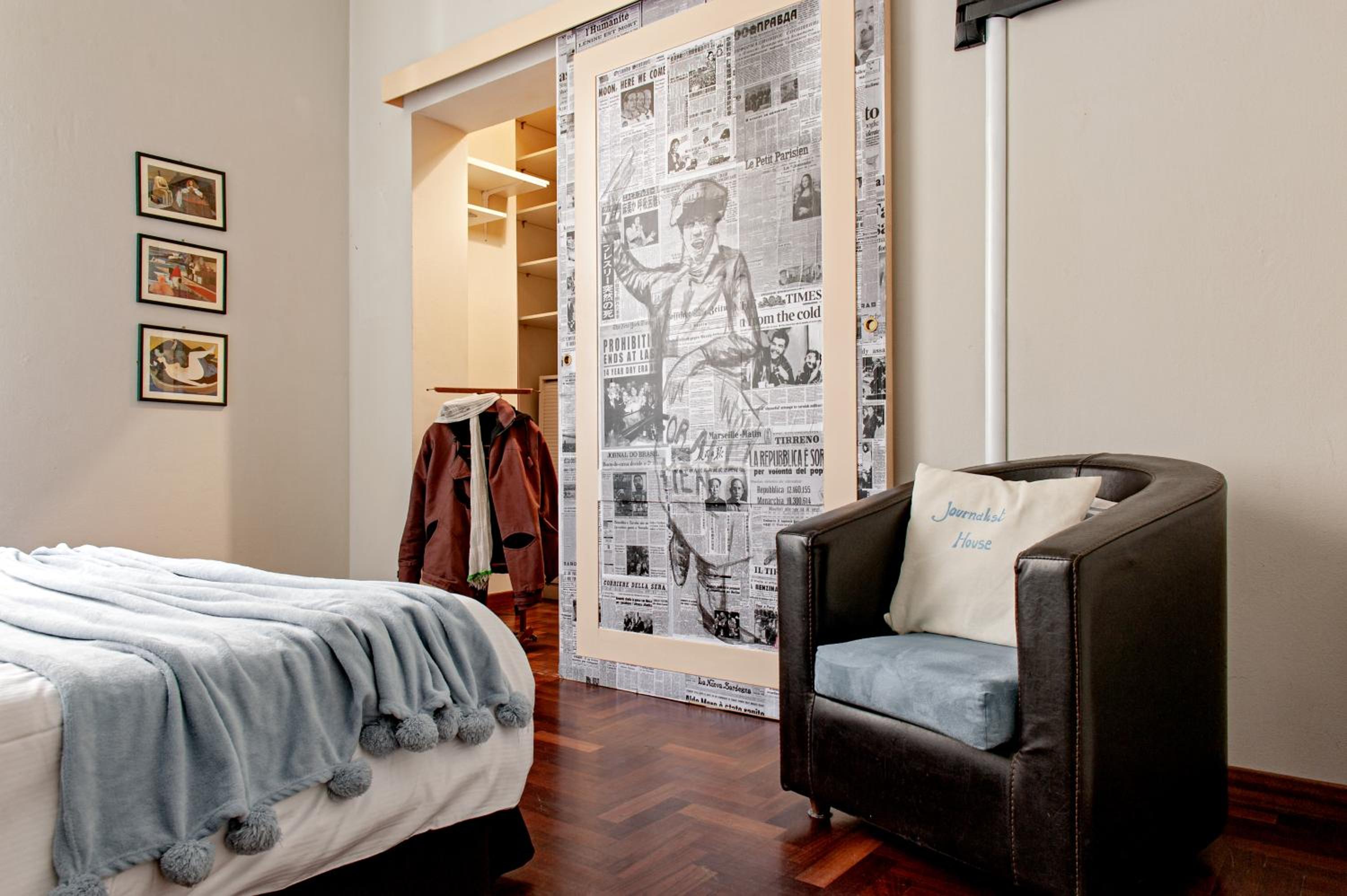 One-Bedroom Apartment photo 3