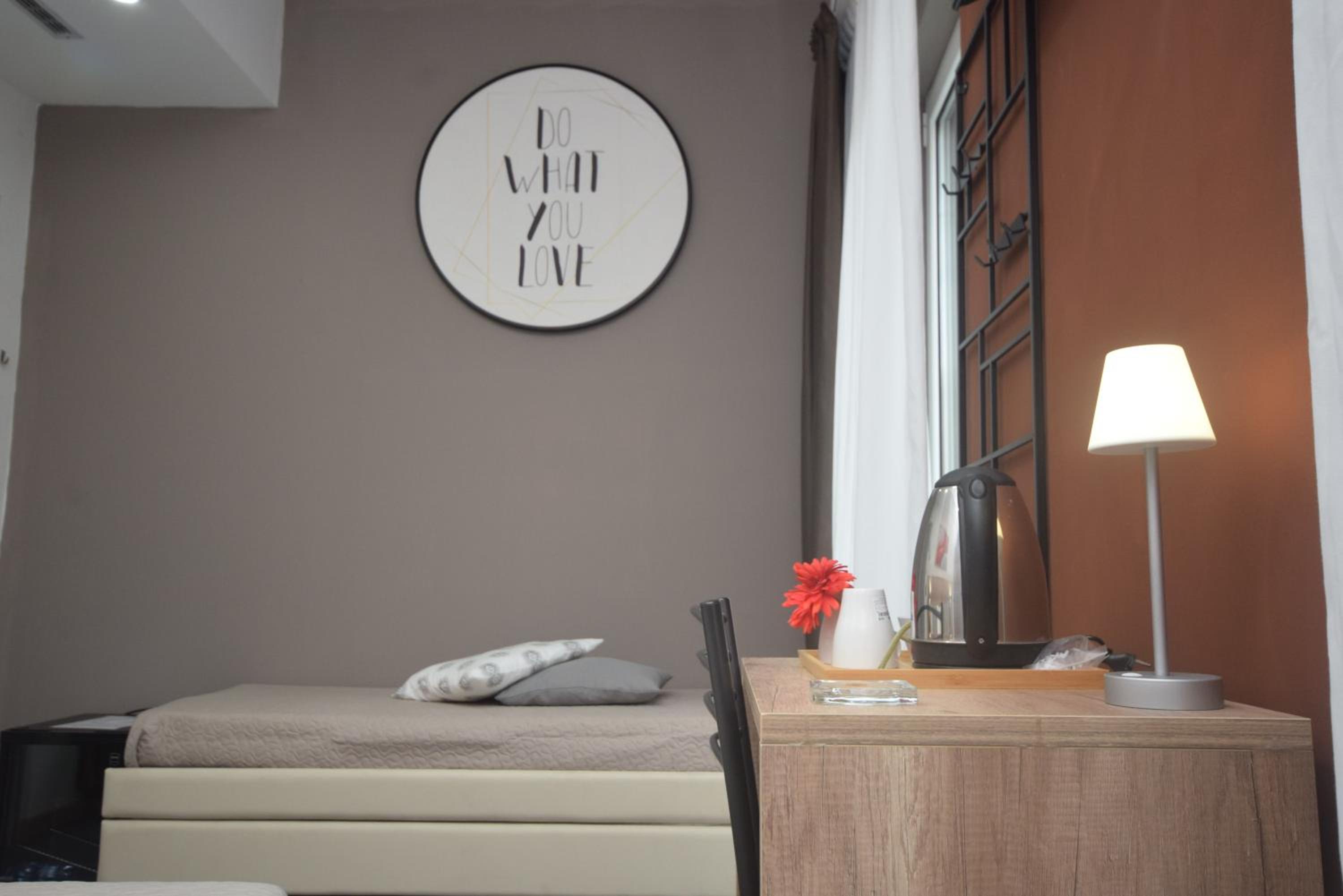Classic Quadruple Room - Photo 4