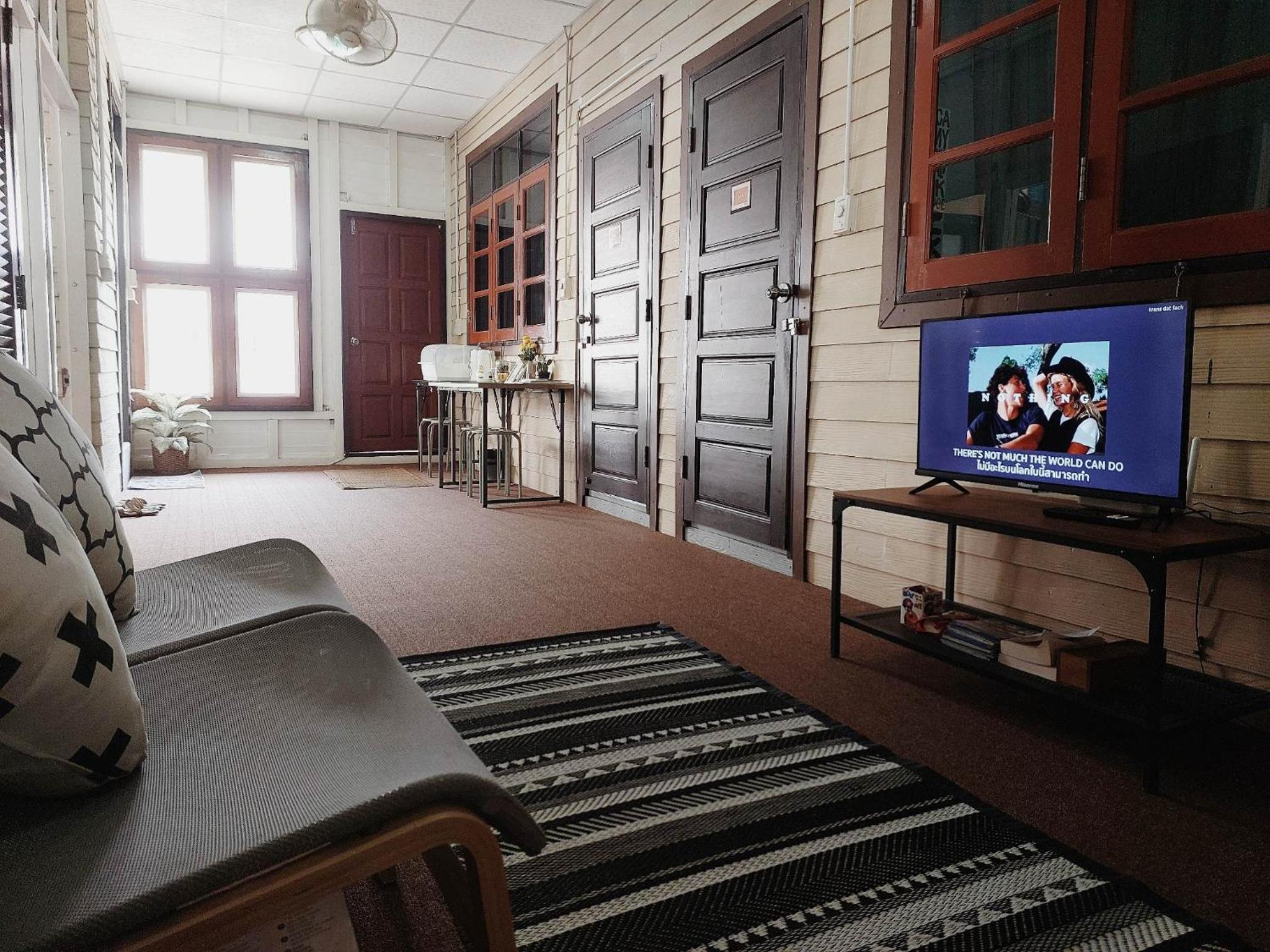 Quadruple Room - Photo 21