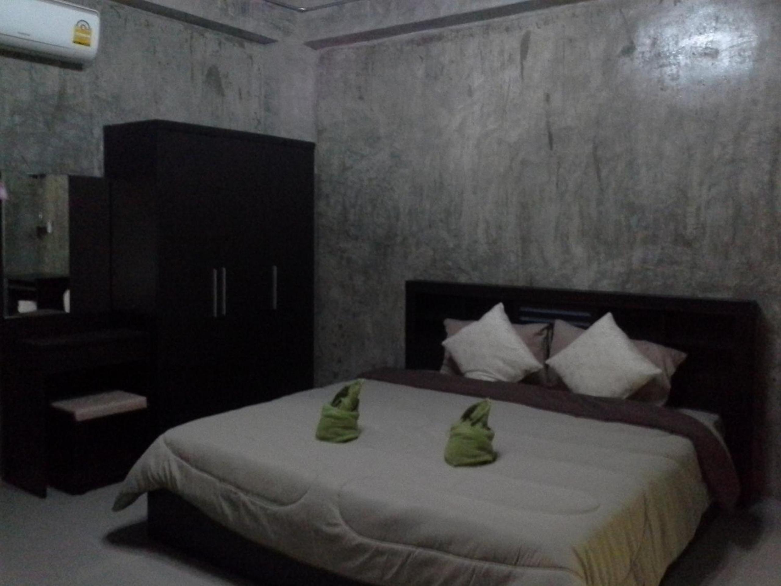 Apartment - Photo 1