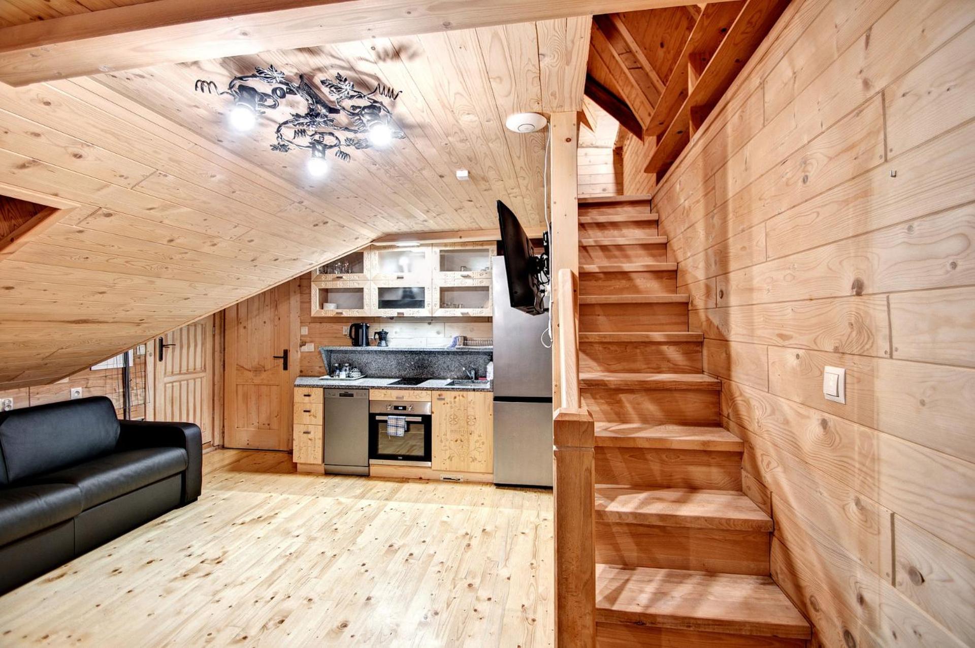 Studio Apartment - Photo 10