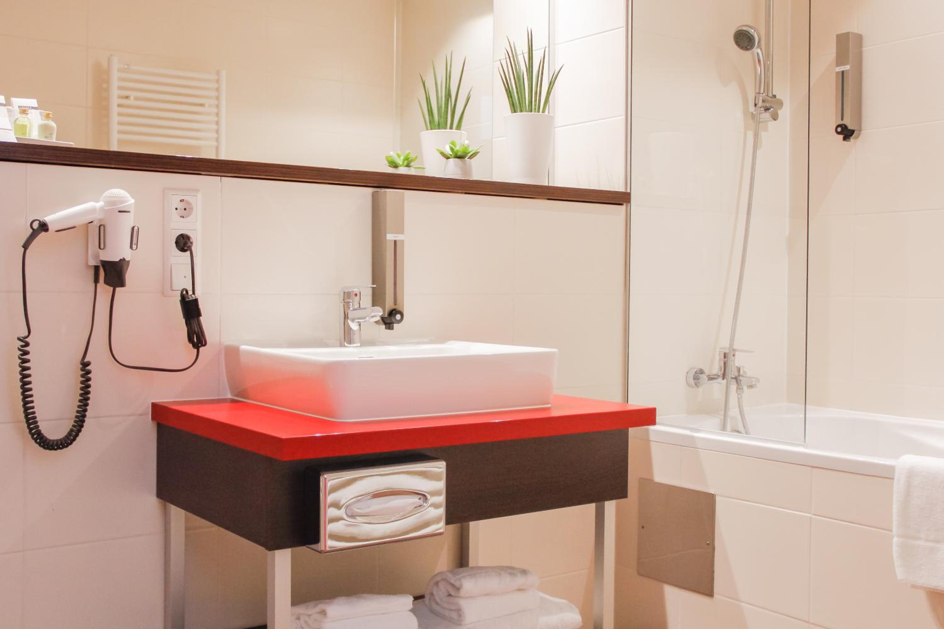 Standard Single Room