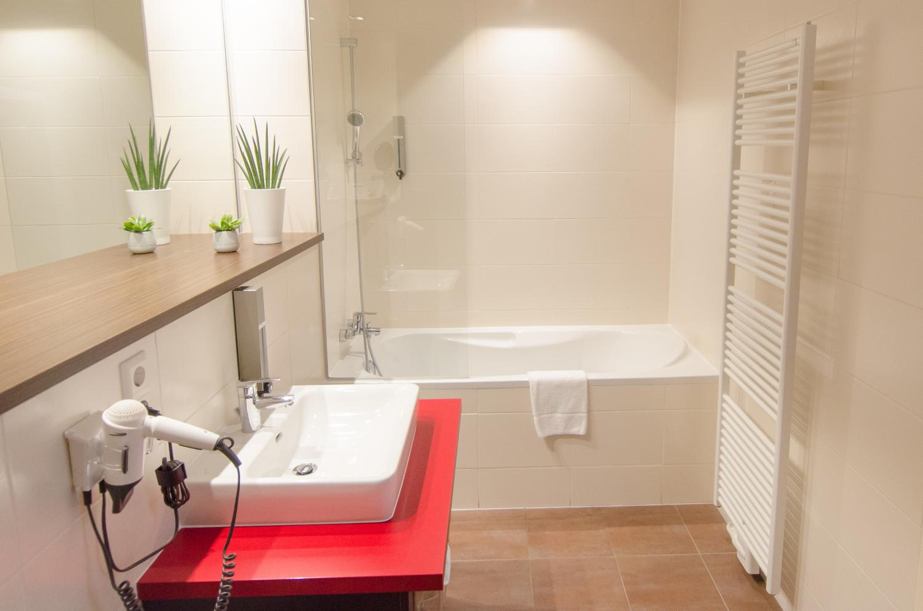 Comfort Triple Room