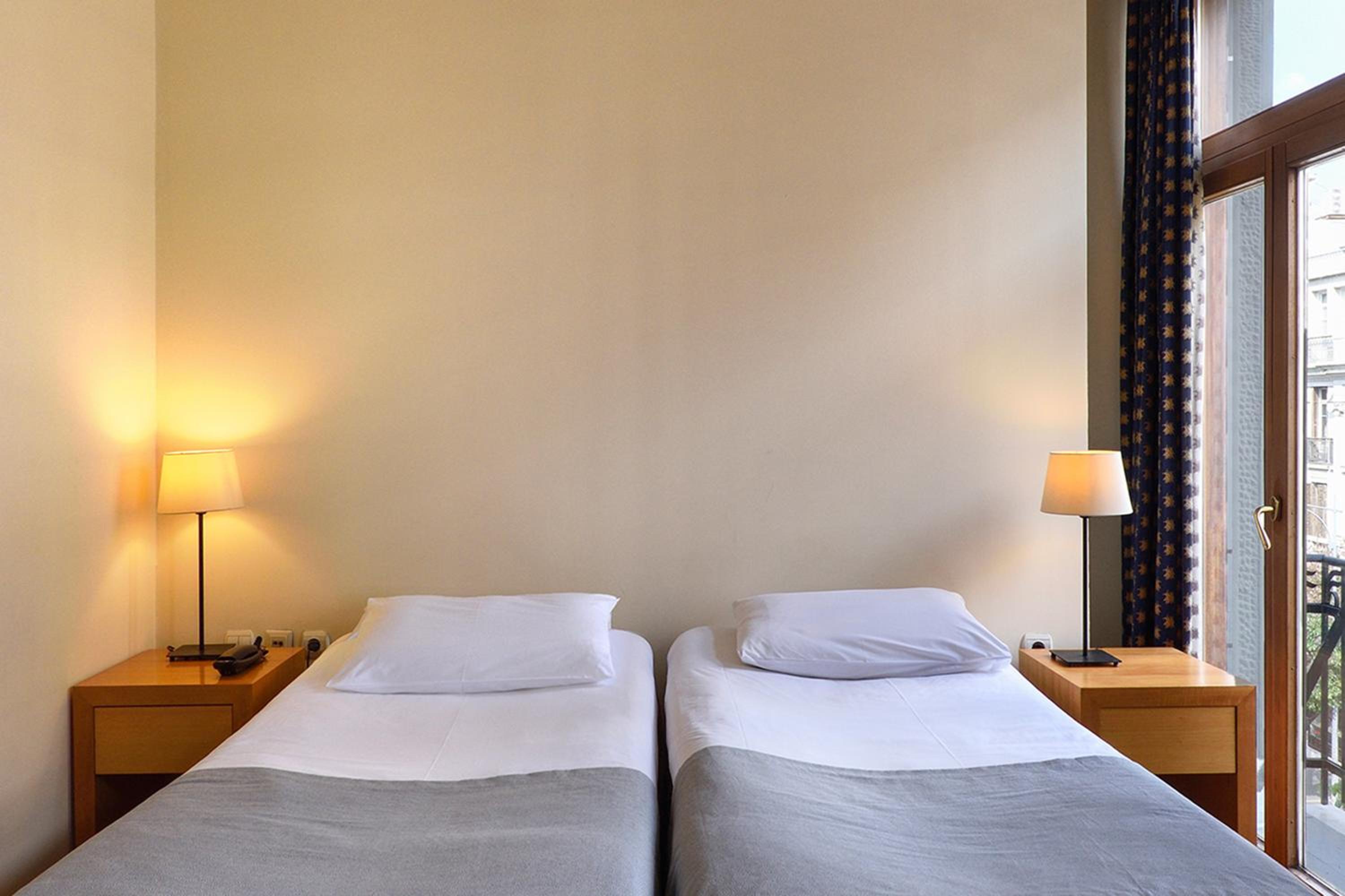 Double or Twin Room - Photo 10