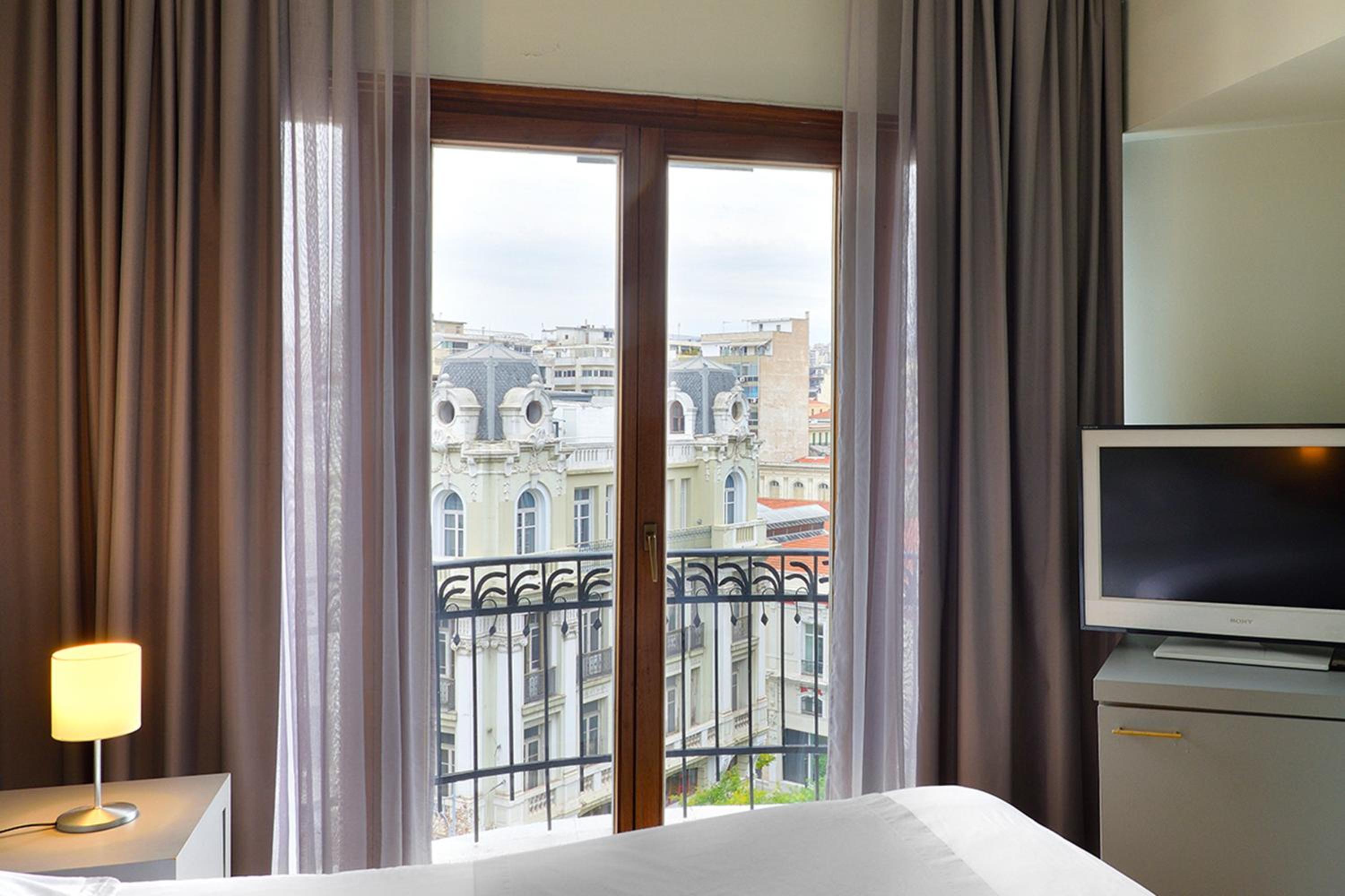 Double or Twin Room - Photo 11