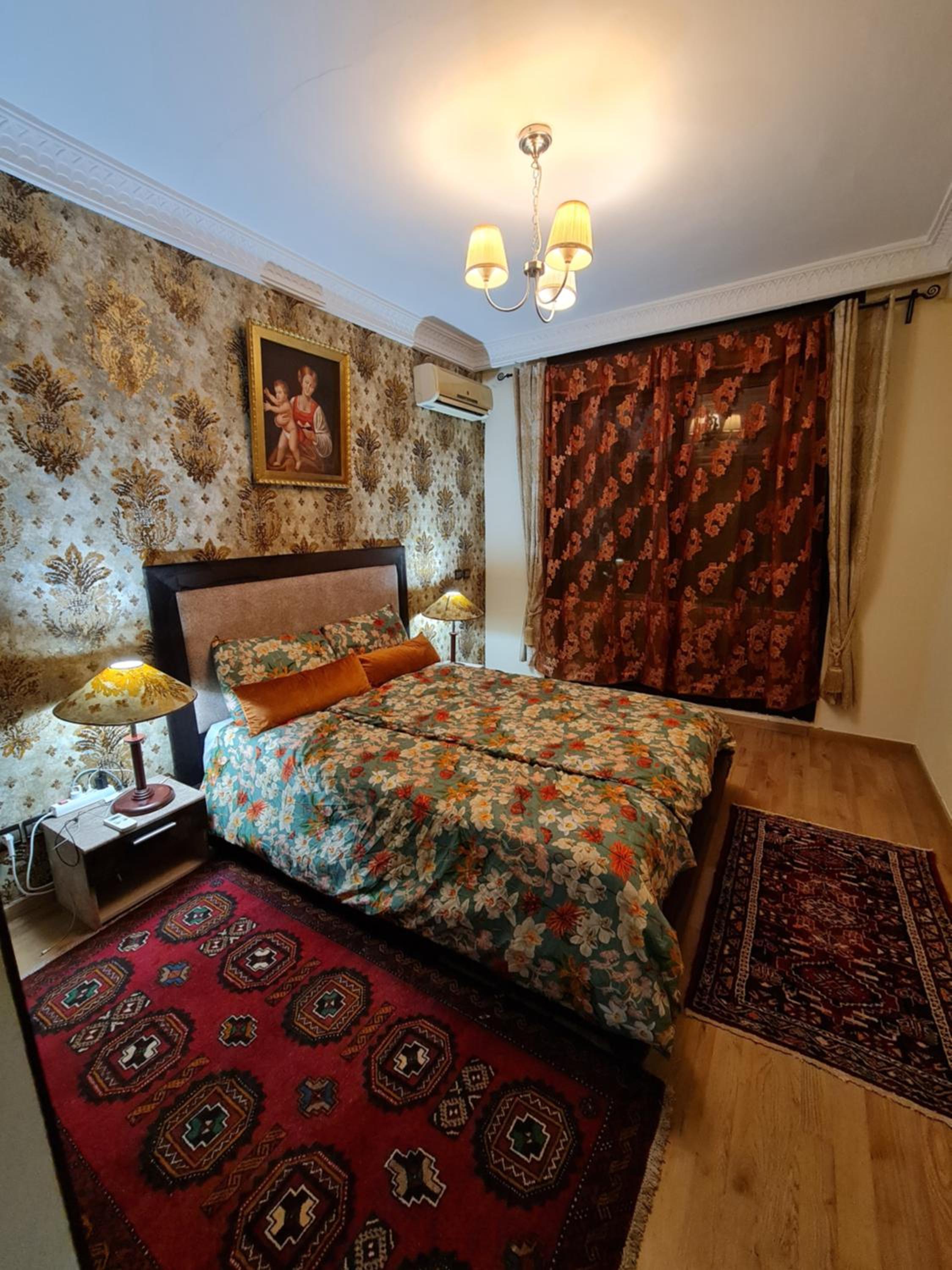 One-Bedroom Apartment - Photo 8