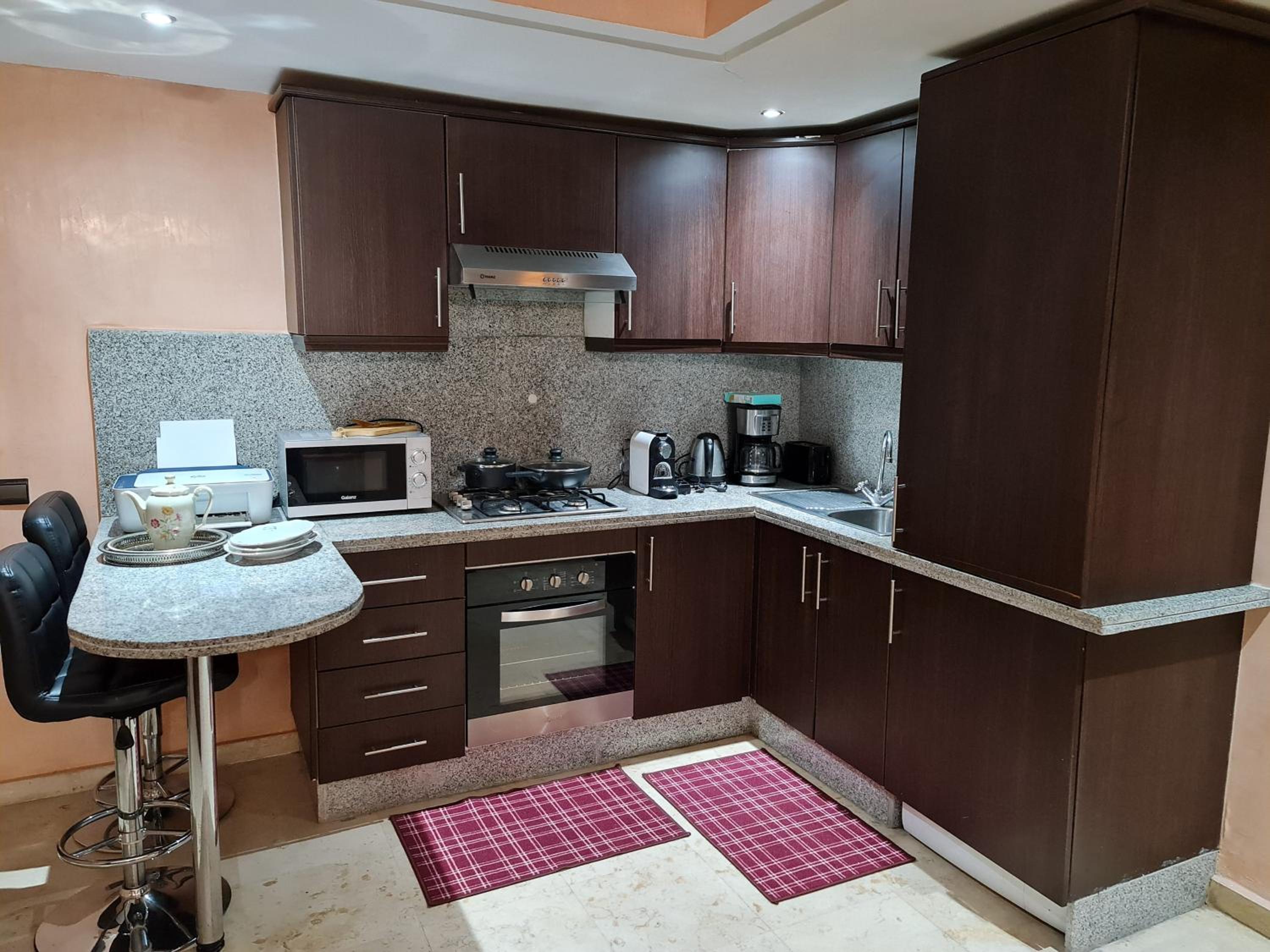 One-Bedroom Apartment - Photo 11