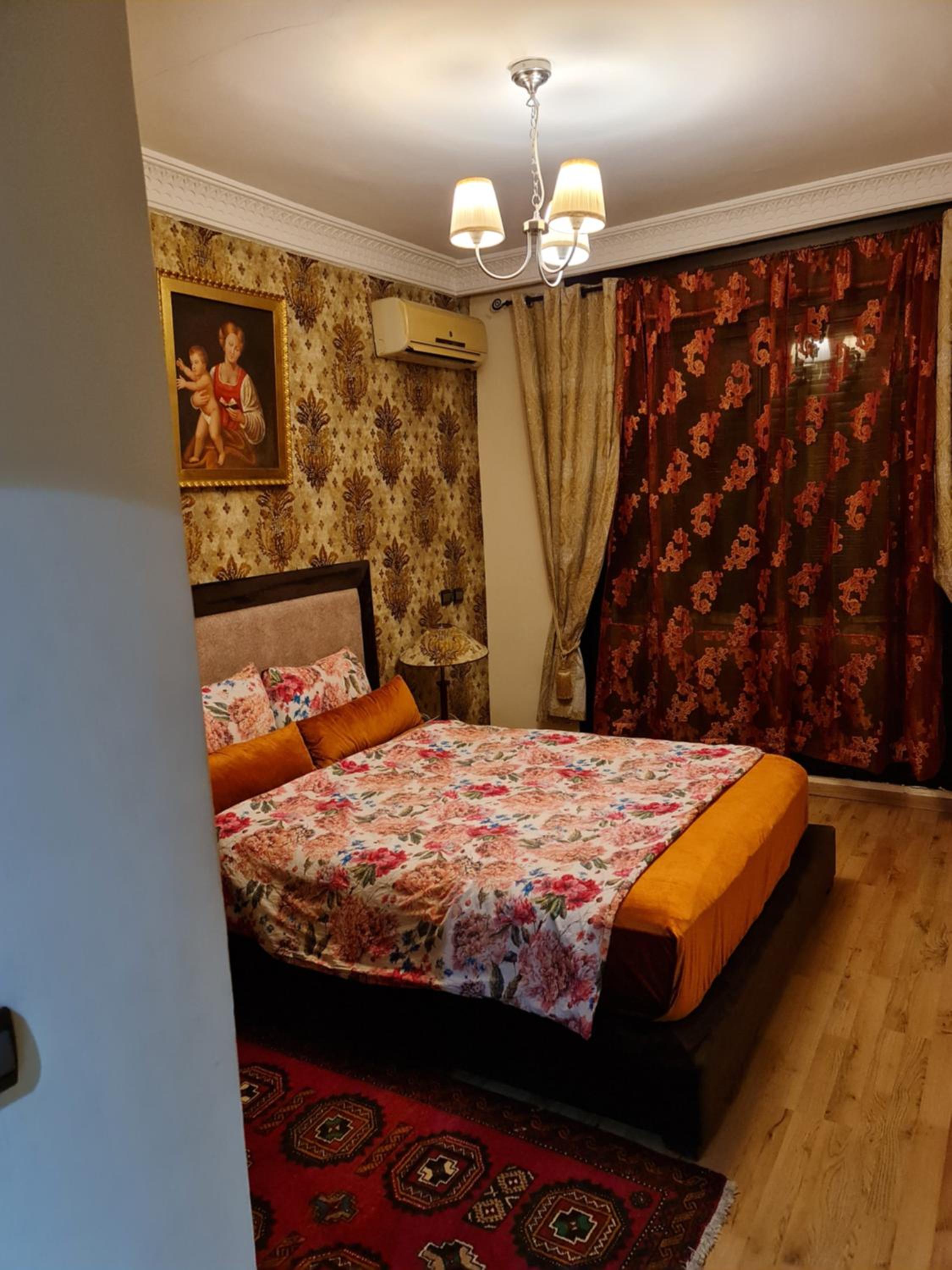 One-Bedroom Apartment - Photo 12