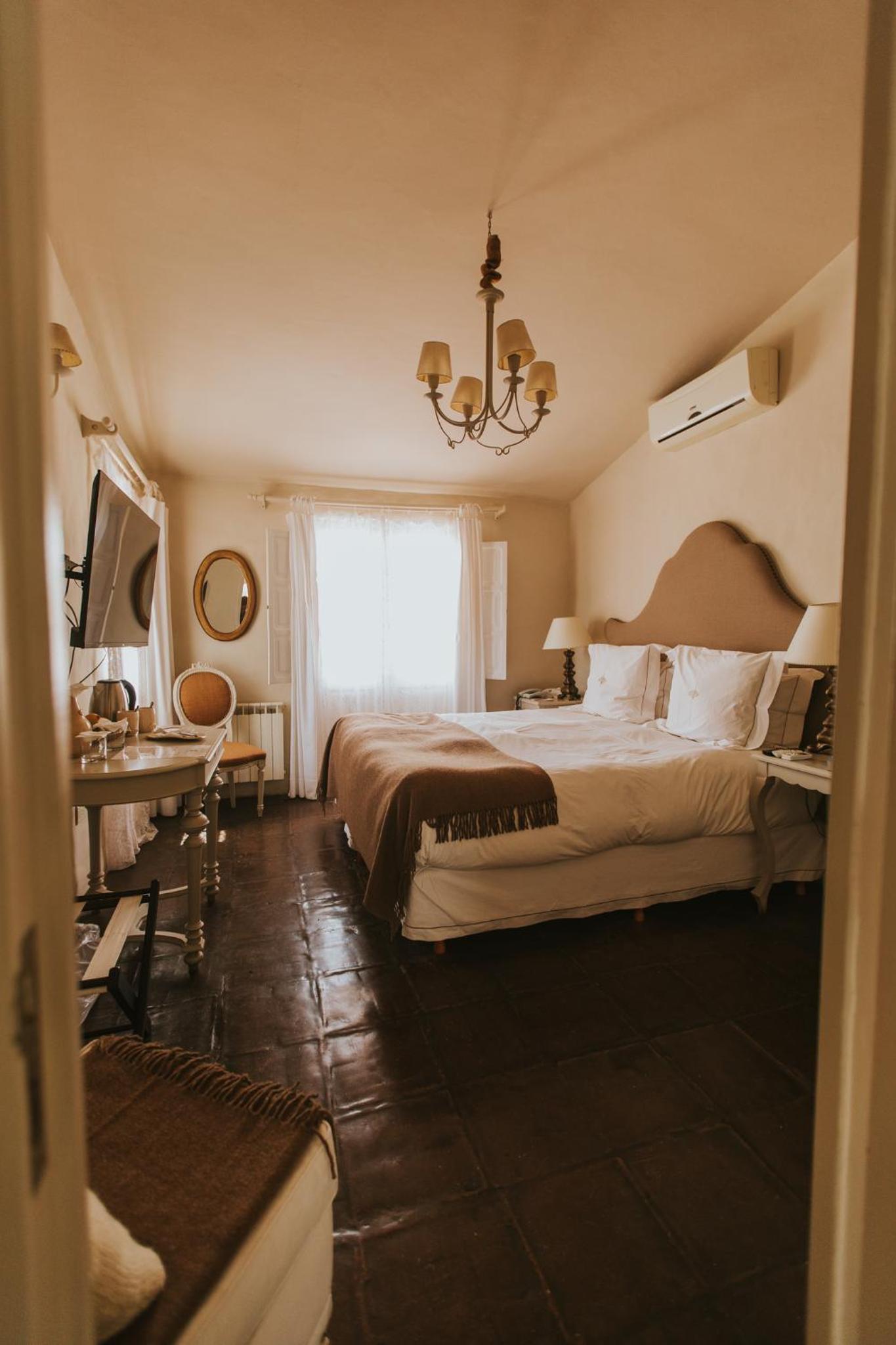 Superior Double or Twin Room photo 2