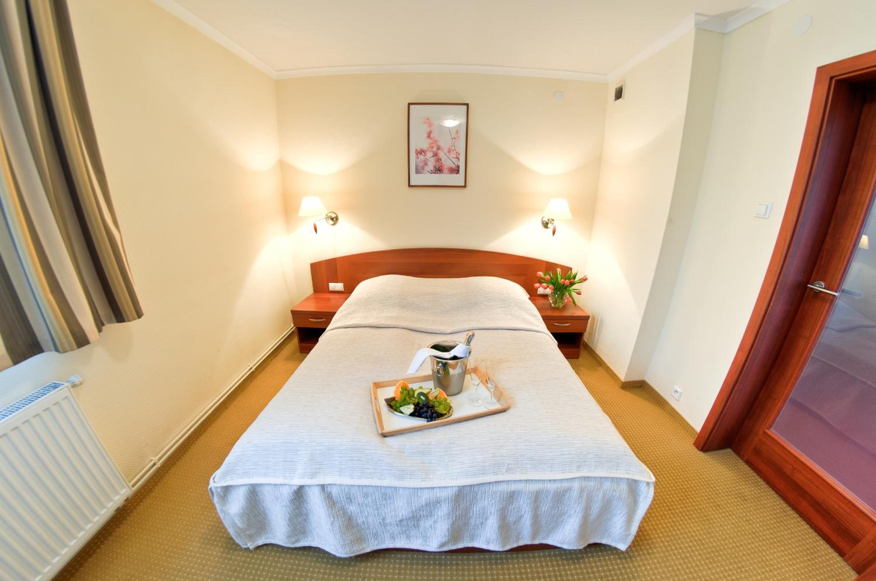 Apartment - Photo 1