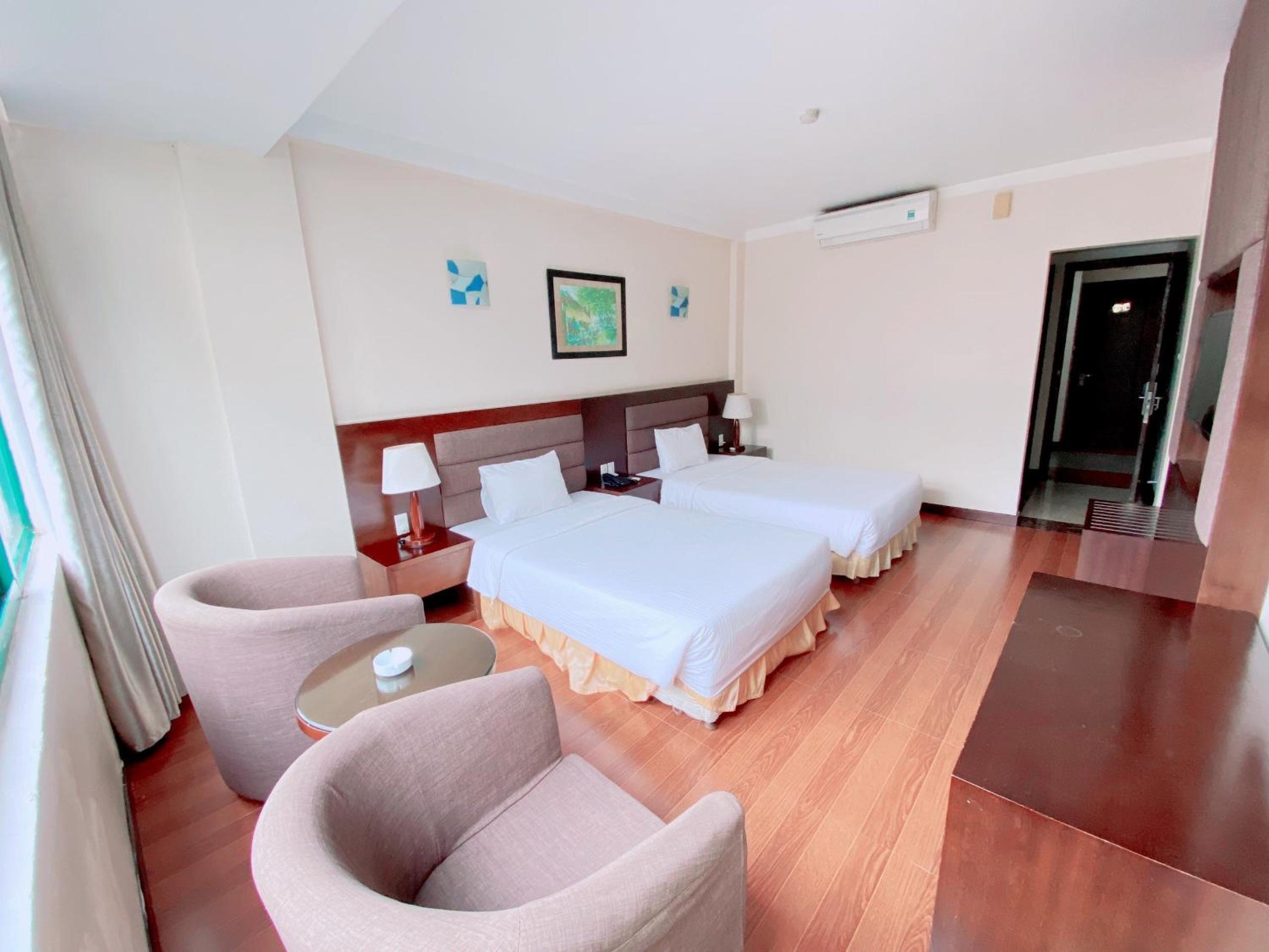 Superior Twin Room photo 2