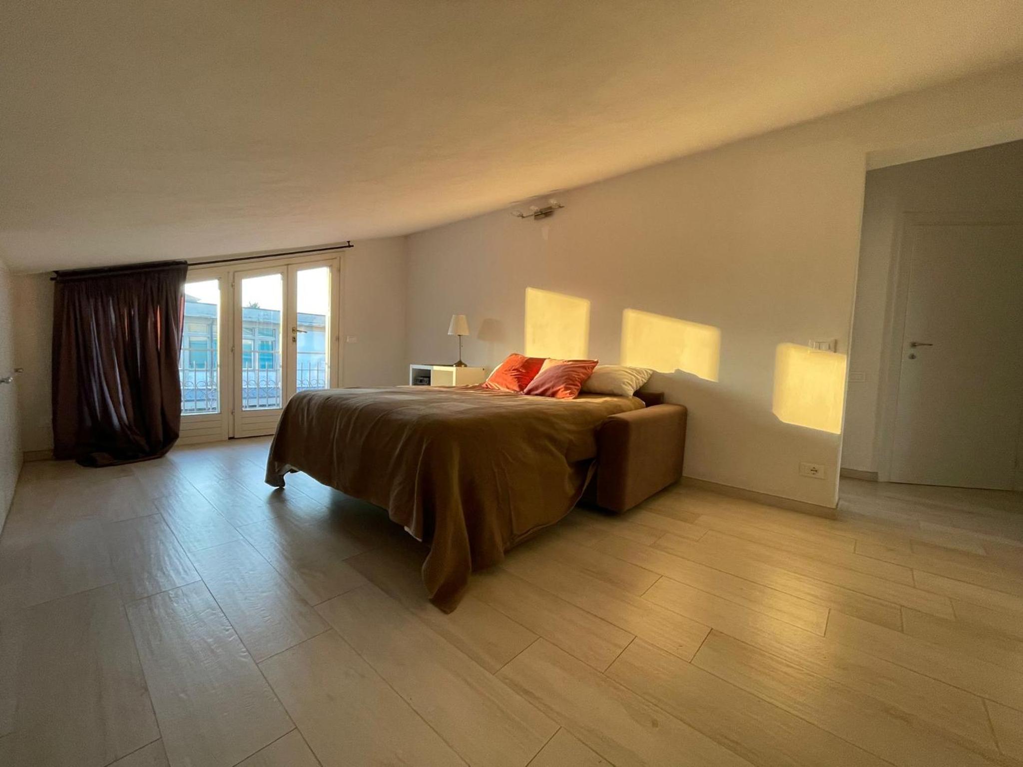 Apartment with Balcony - Photo 1