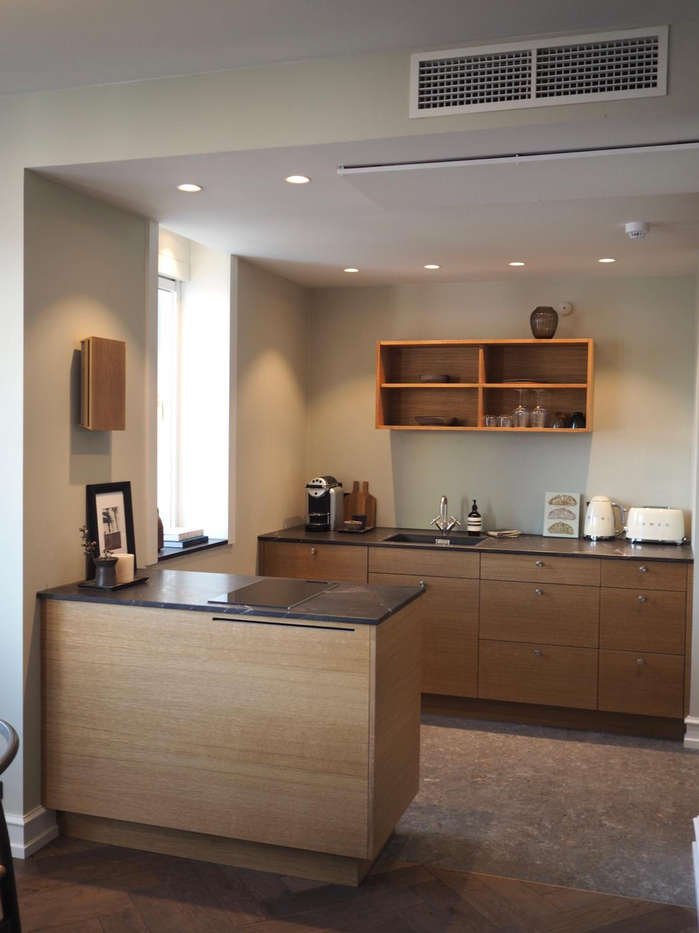 Deluxe Suite - Photo 2