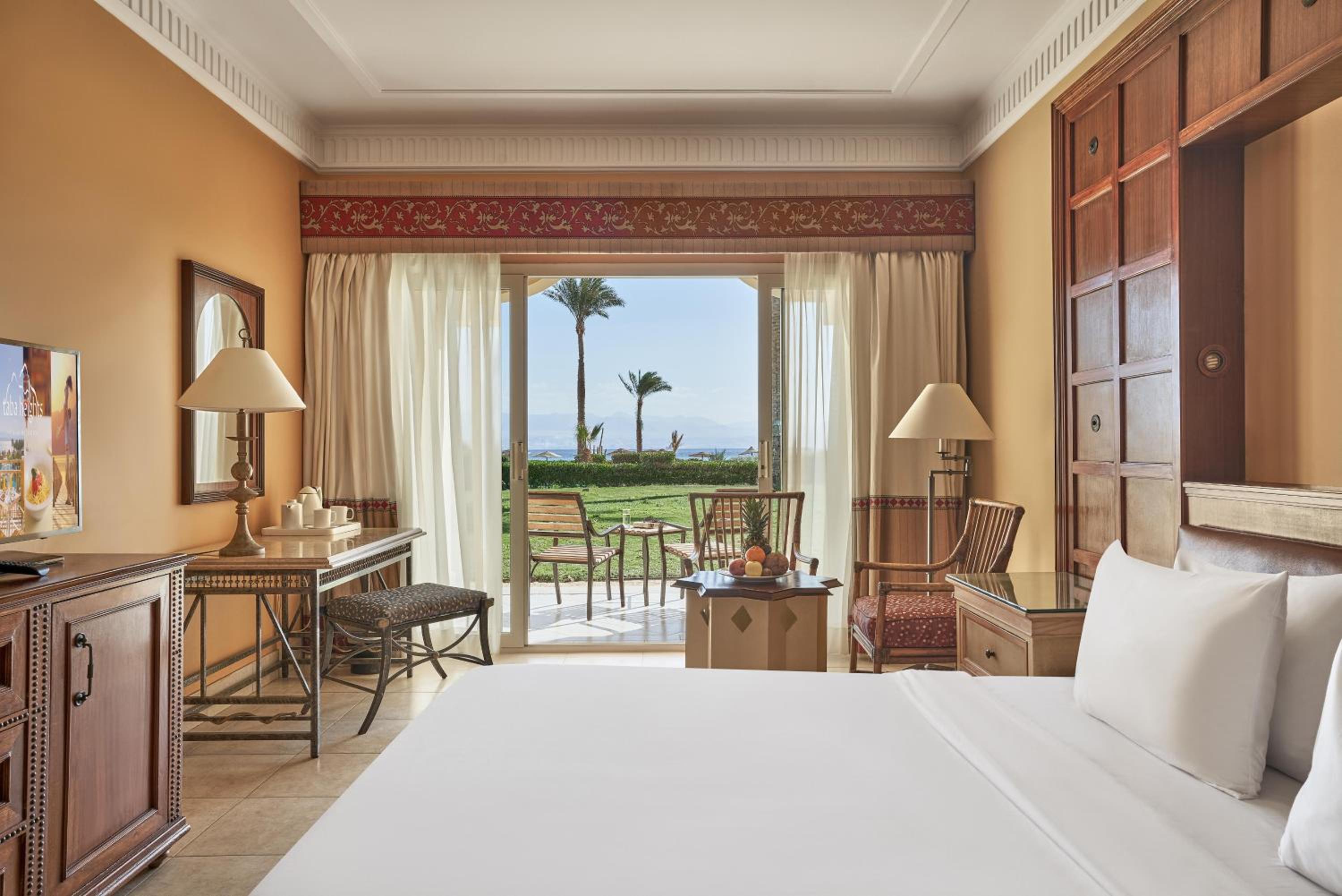 Beach Front Room King Bed
