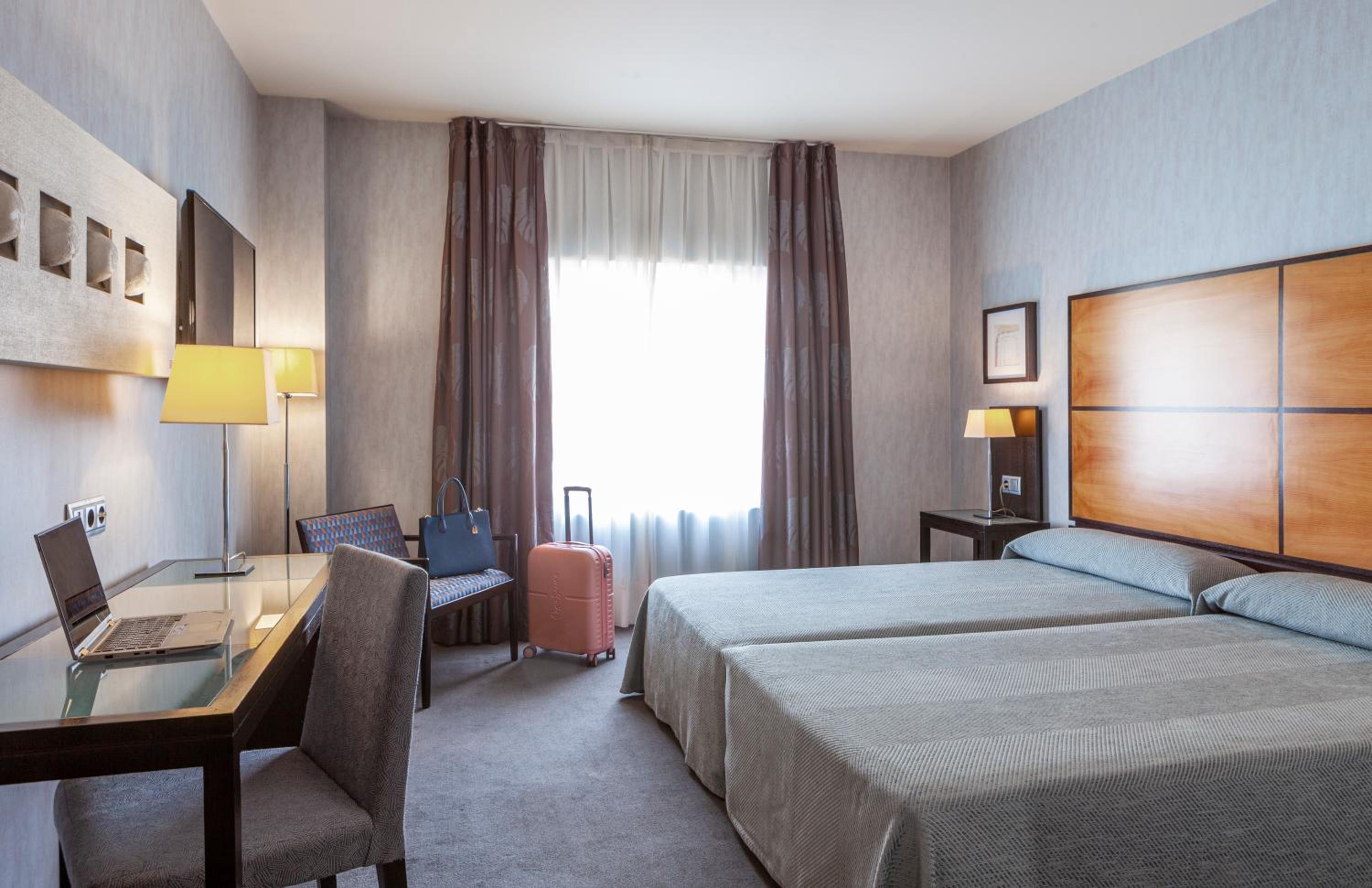 Double or Twin Room - Photo 1