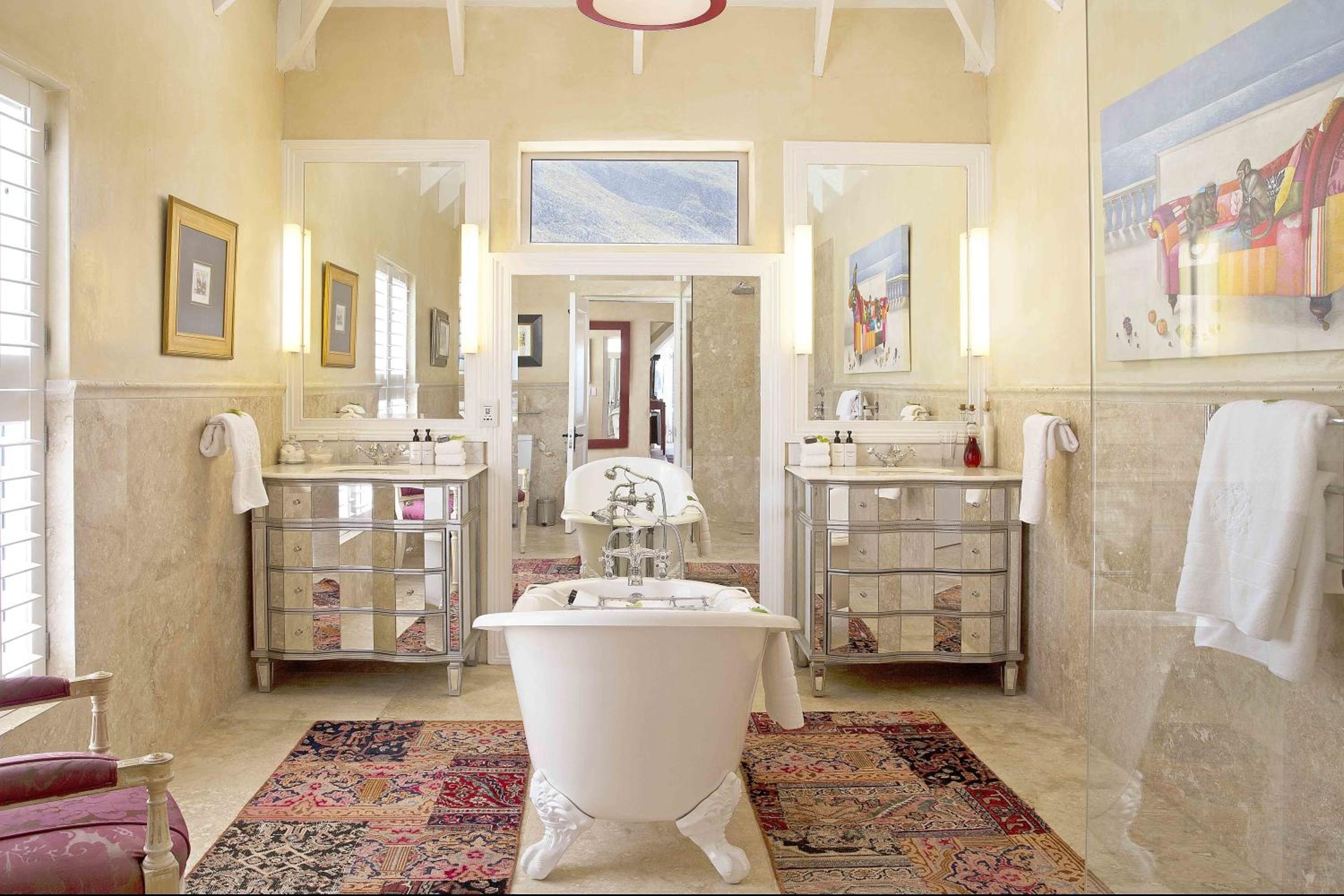 Deluxe Superior Room